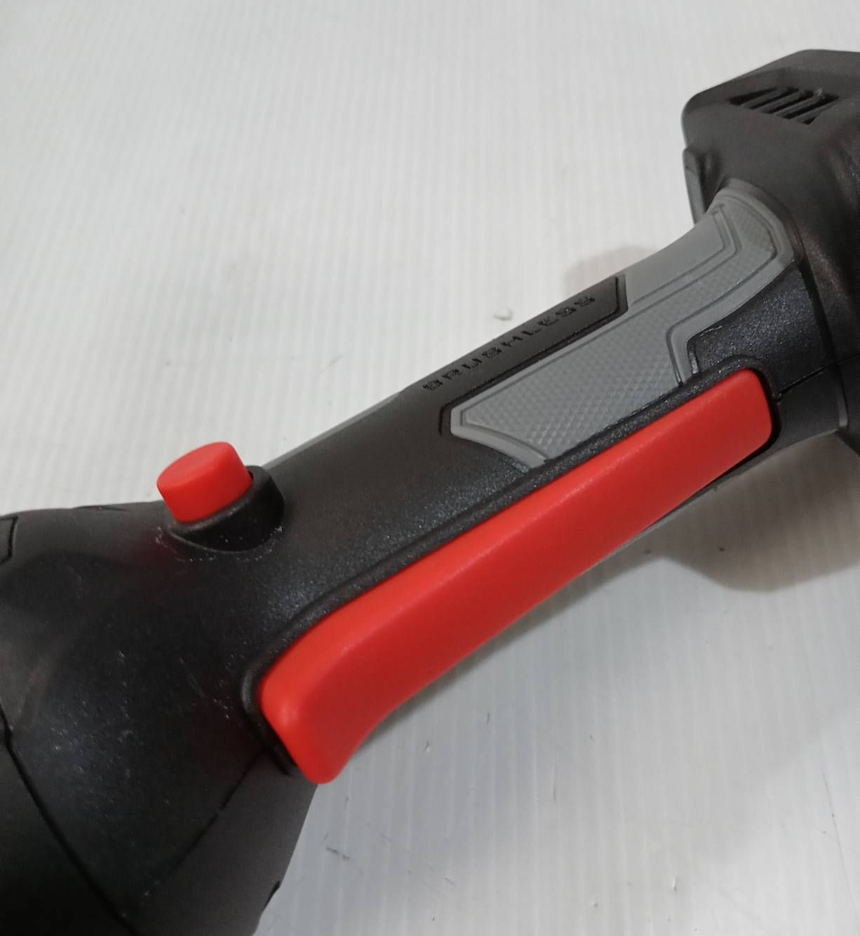 เครื่องเจียรไร้สาย 20v OCAG746-N OSUKA