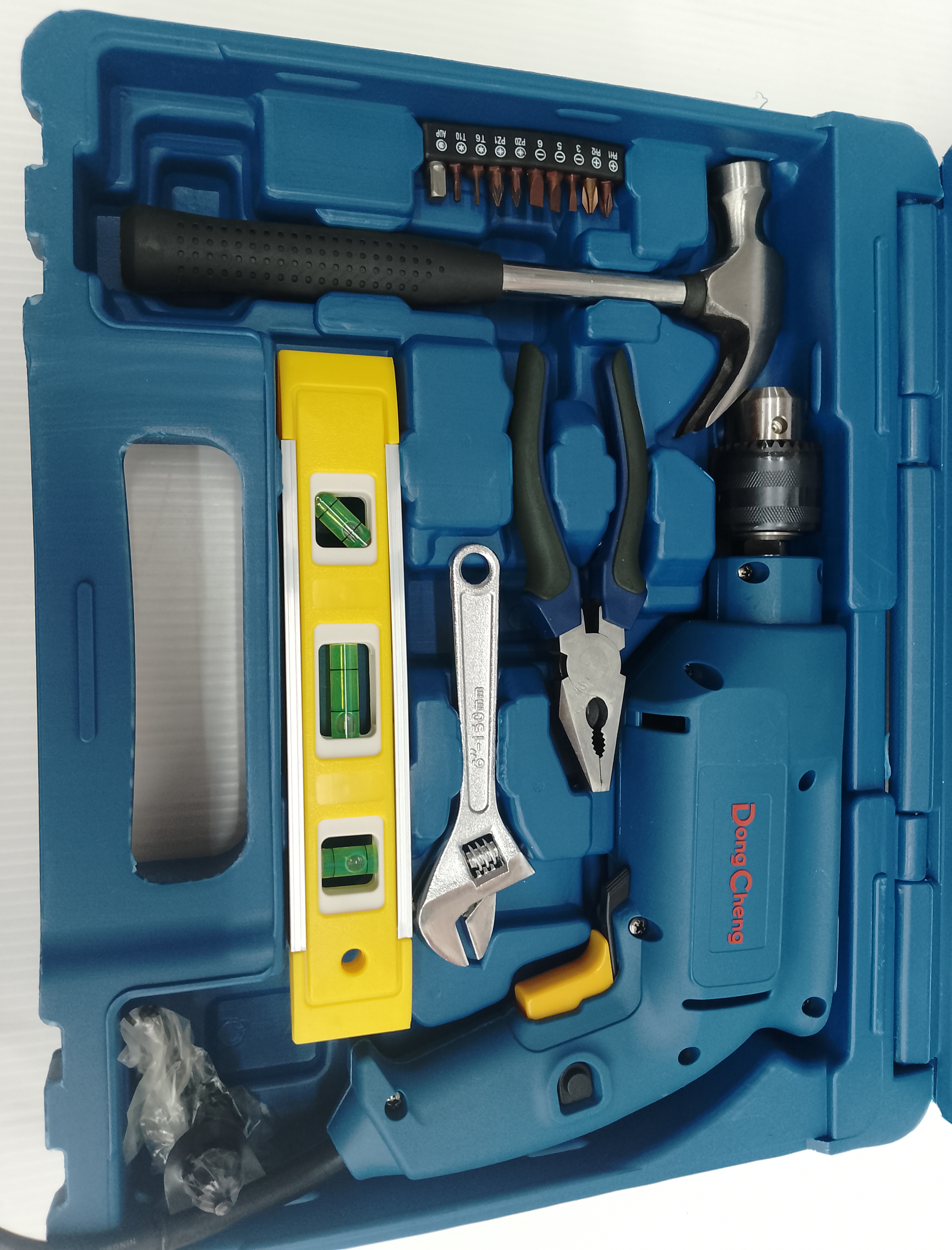 Dongcheng(DCดีจริง) DZJ04-13 set ชุดสว่านกระแทก 13mm. 500w. +อุปกรณ์เครื่องมือช่าง 43 ชิ้น