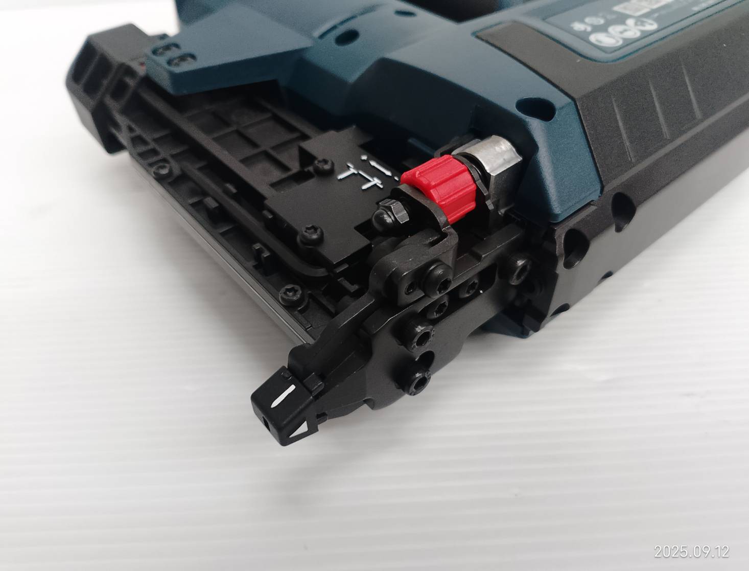 ปืนยิงตะปูไร้สาย18V GNH18V-35 BOSCH 0601482780 ใช้ตะปู PIN