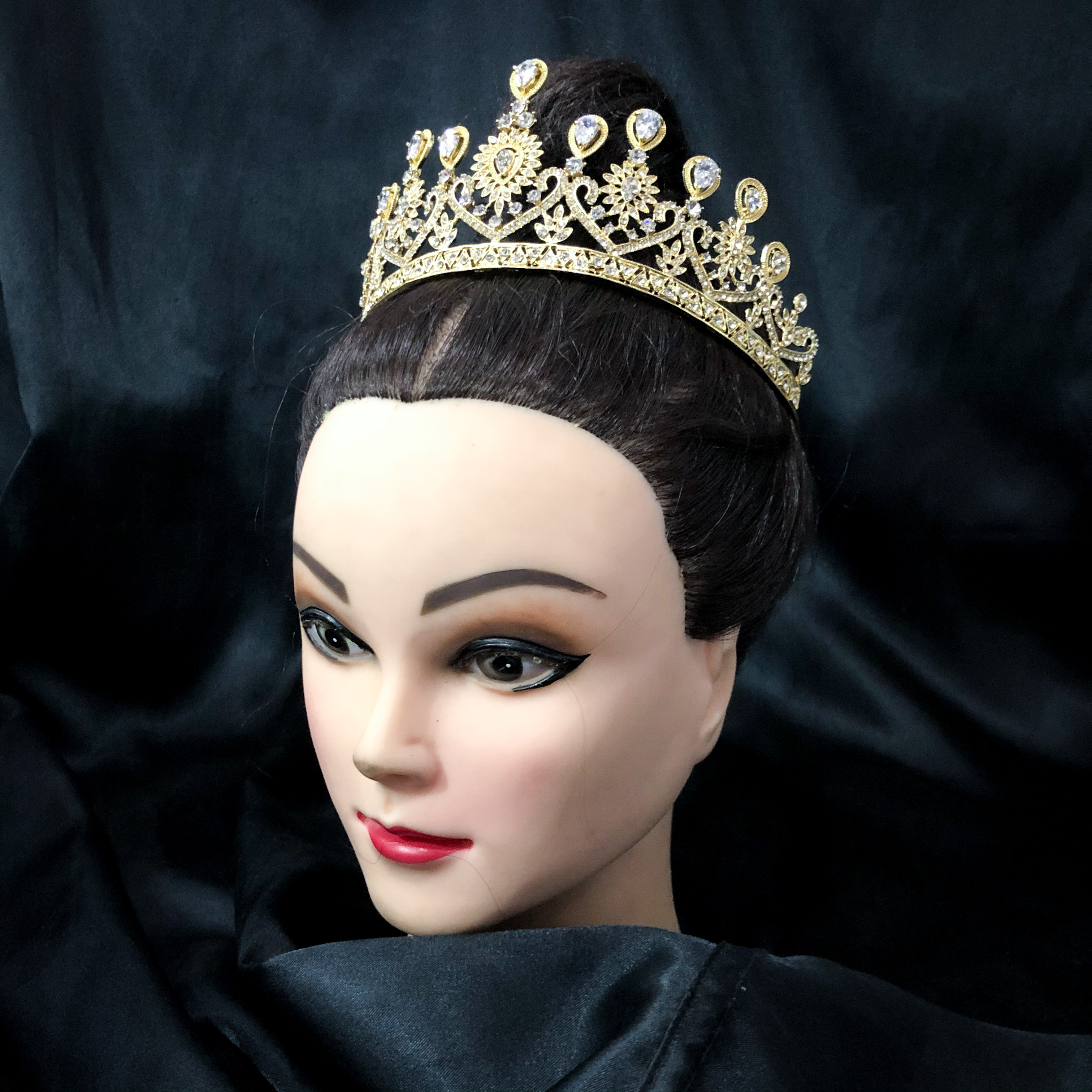 (พร้อมส่ง) เทียร่า 268 สีทอง มงกุฎนางงาม มงกุฎเจ้าหญิง งานสวย ปราณีต QCเพชรทุกเม็ด สินค้าพร้อมส่งจากไทย