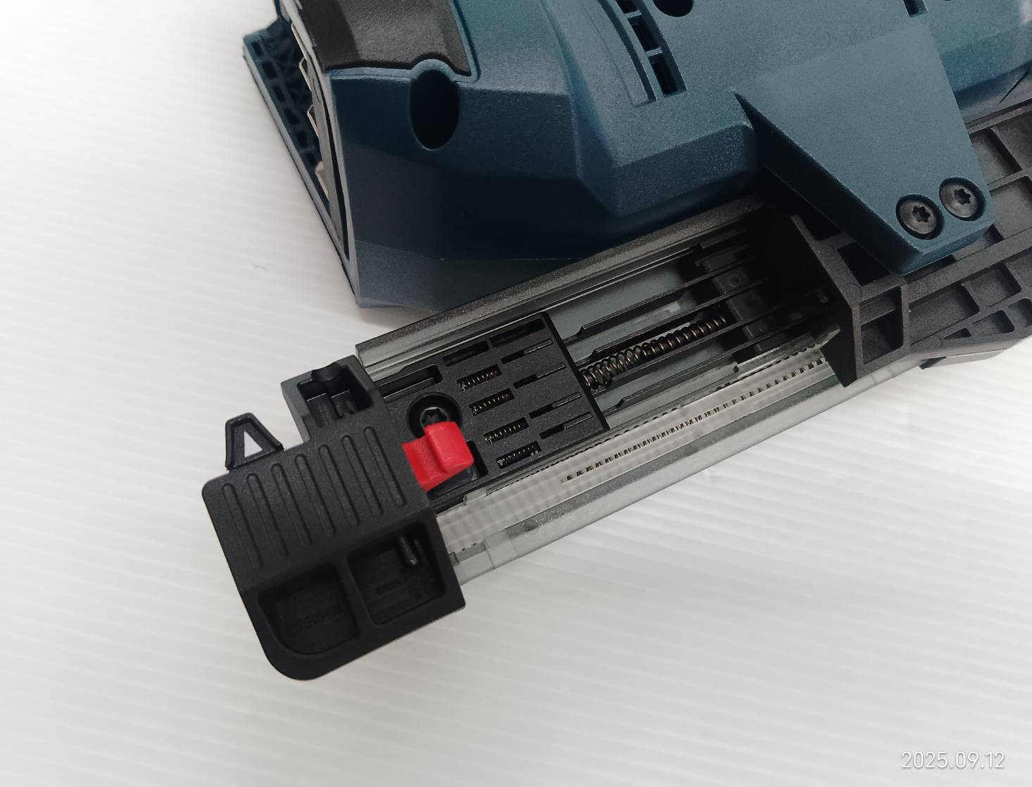 ปืนยิงตะปูไร้สาย18V GNH18V-35 BOSCH 0601482780 ใช้ตะปู PIN