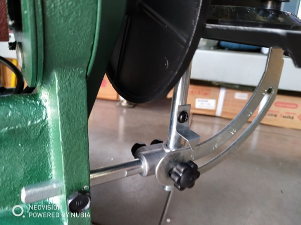 ขัดกระดาษทรายสายพาน BD-46N TIGER