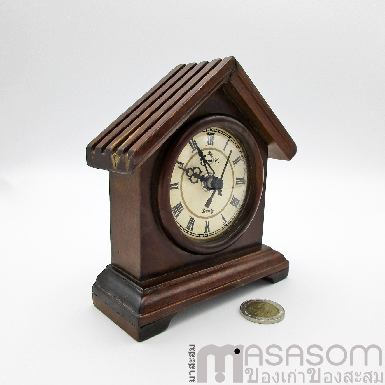 นาฬิกาไม้เก่า