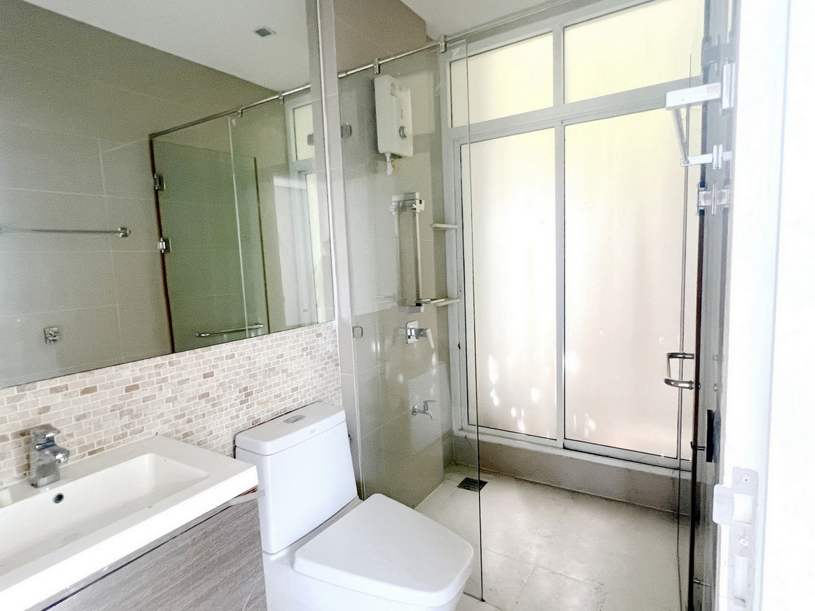 ðĐH1277 āļāļēāļĒāļāļđāļ āļāđāļēāļāđāļāļĩāđāļĒāļ§ 100 āļāļēāļĢāļēāļāļ§āļē āļāļĢāđāļāļĄāļŠāļĢāļ°āļ§āđāļēāļĒāļāđāļģ āļŦāļĄāļđāđāļāđāļēāļ The Ozone (āļāļąāļāļāļēāļāļīāļāļāļĢāļē P4) āļāļāļāļāļąāļāļāļēāļāļīāļāļāļĢāļē āļĢāļēāļāļē 8.5 āļĨāđāļēāļāļāļēāļ