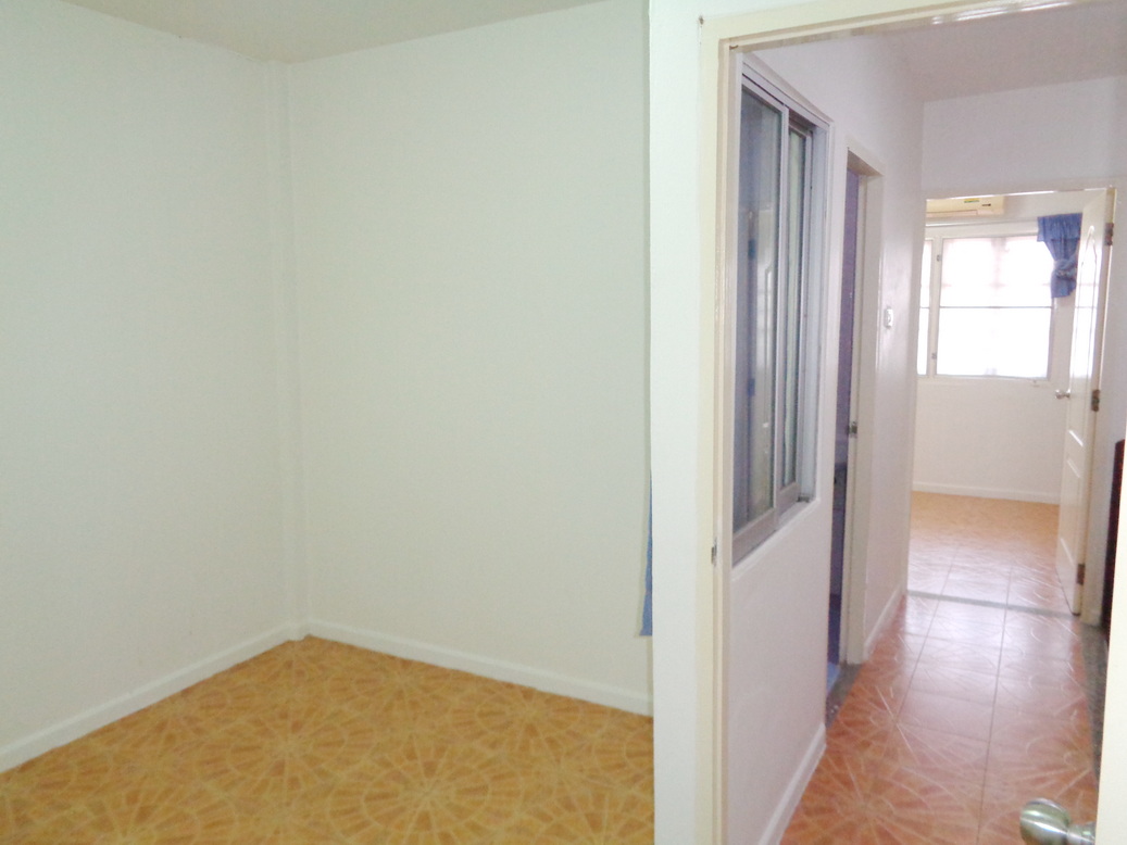 🚩 H1288 ขายทาวน์เฮ้าส์ รีโนเวท พร้อมอยู่ หมู่บ้านเคซี รามอินทรา8 ถนนไทยรามัญ คลองสามวา ใกล้ตลาดมารวย