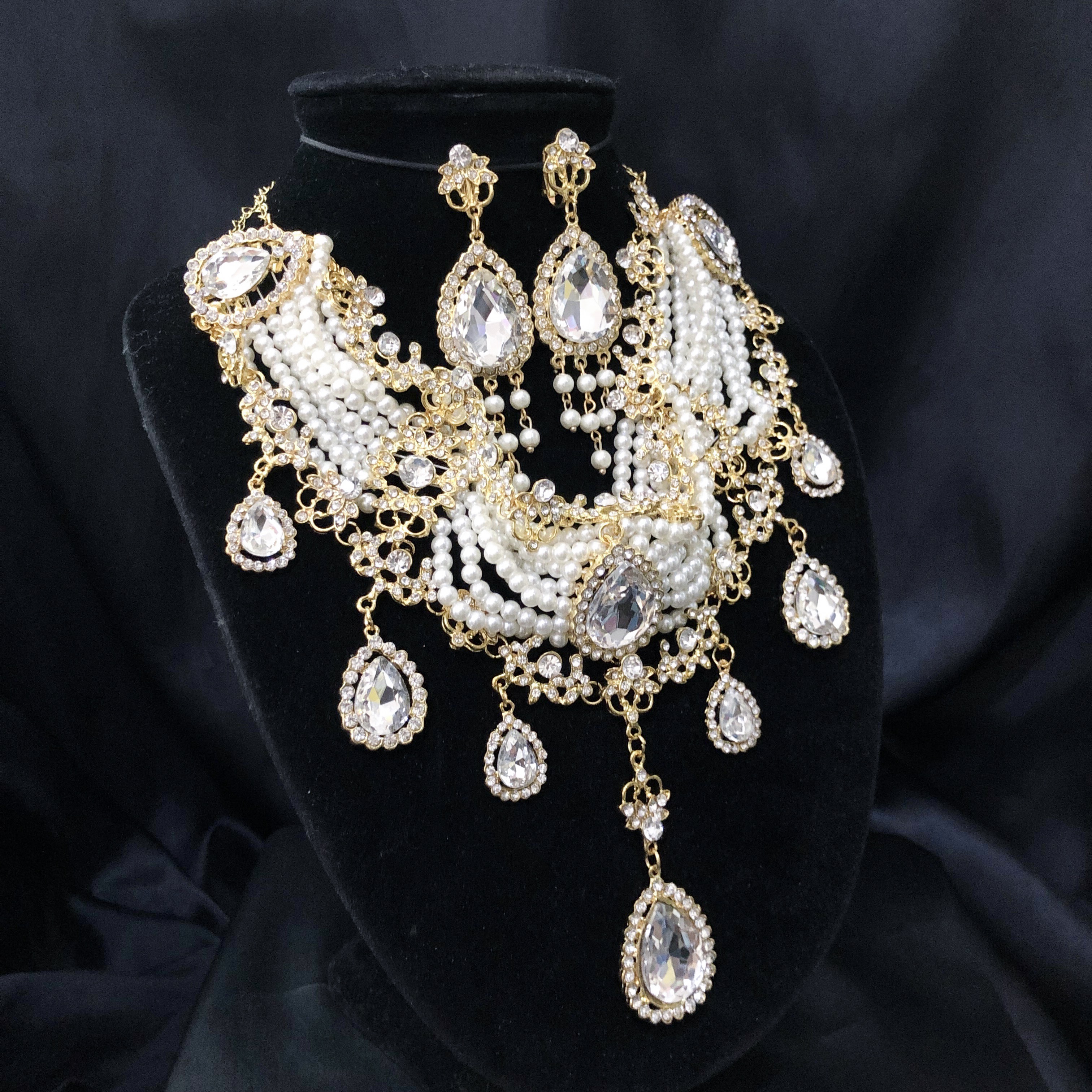 (พร้อมส่ง) สร้อยคอไข่มุก+ต่างหู 089 (หนีบ) สีทอง