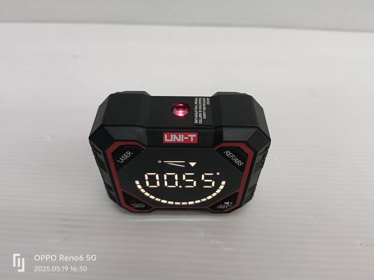 ระดับน้ำดิจิตอลมินิ รุ่น LM320F UNI-T