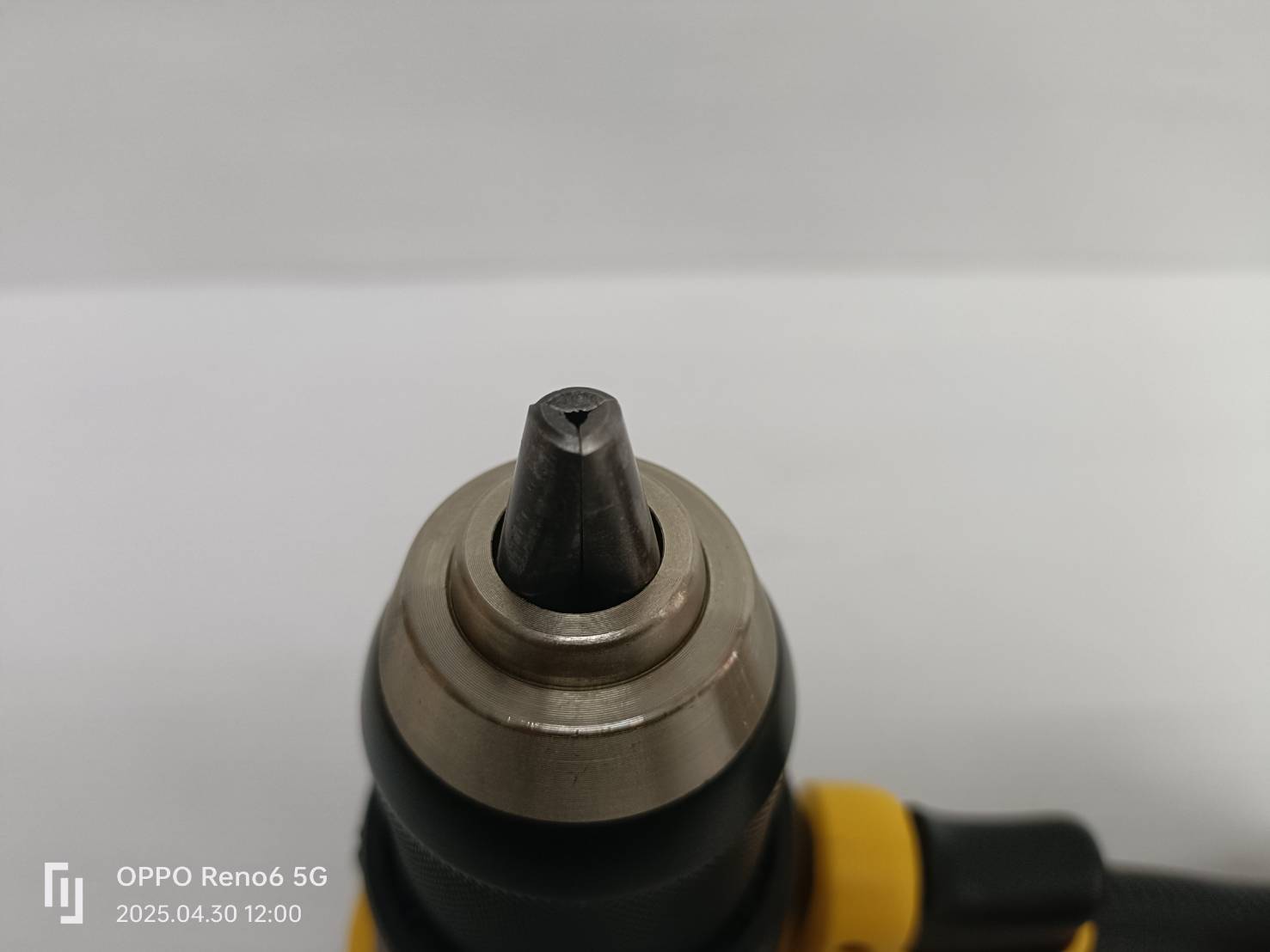 DEWALT สว่านไร้สาย 20V DCD801N-B1 (ตัวเปล่า)