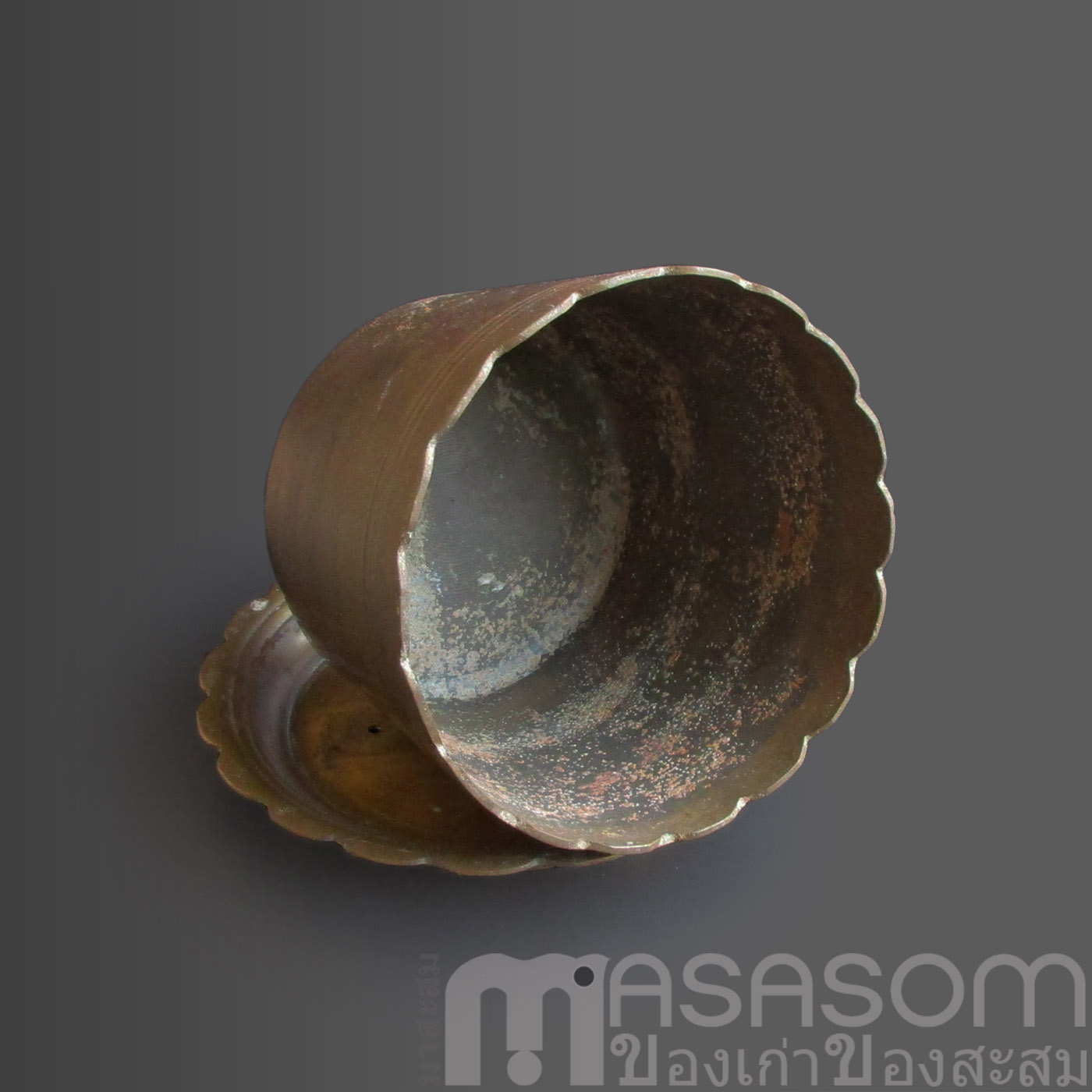 กระถางธูปทองเหลืองเก่า