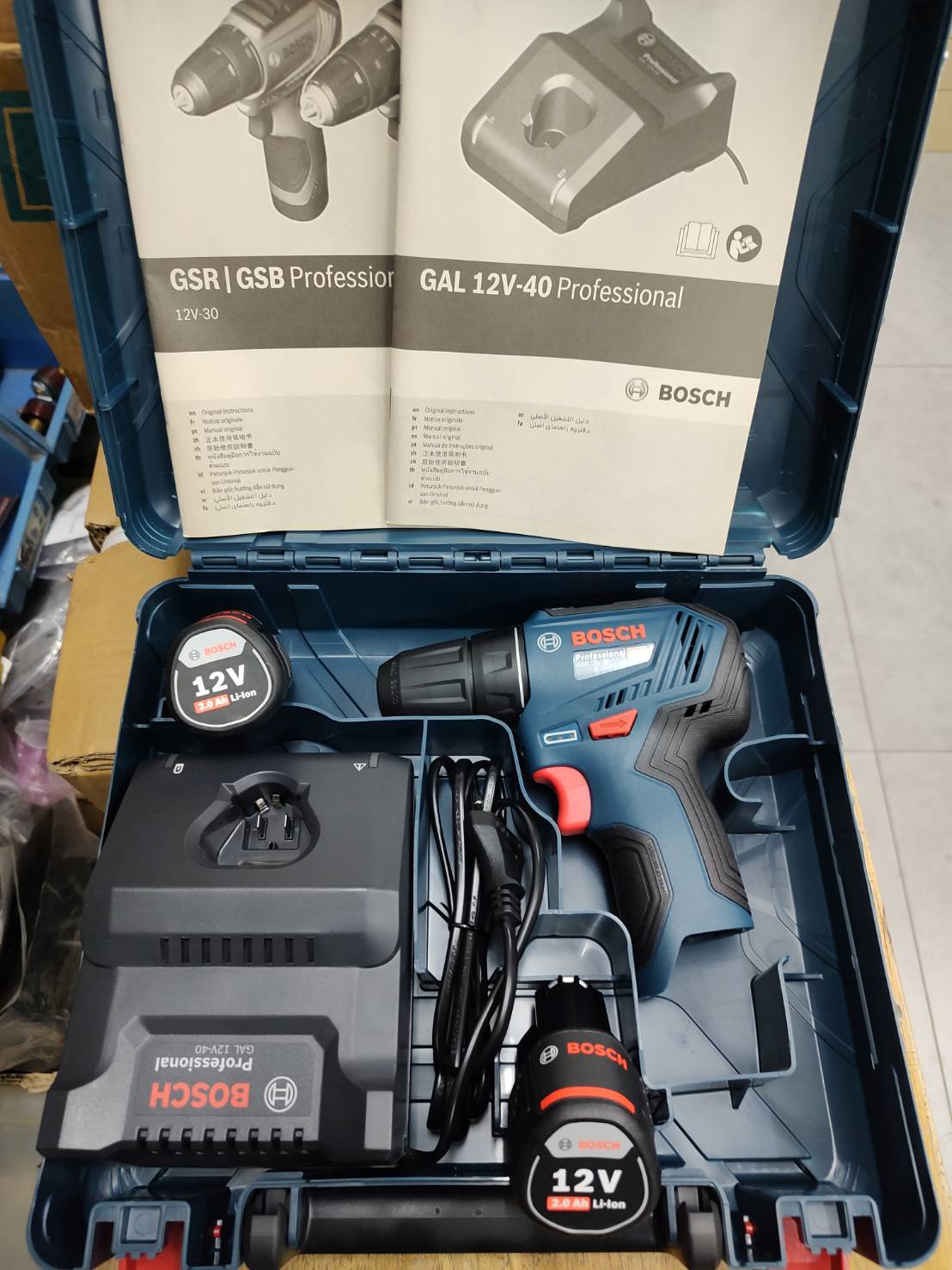 สว่านไขควงไร้สาย GSR12V-30 BOSCH