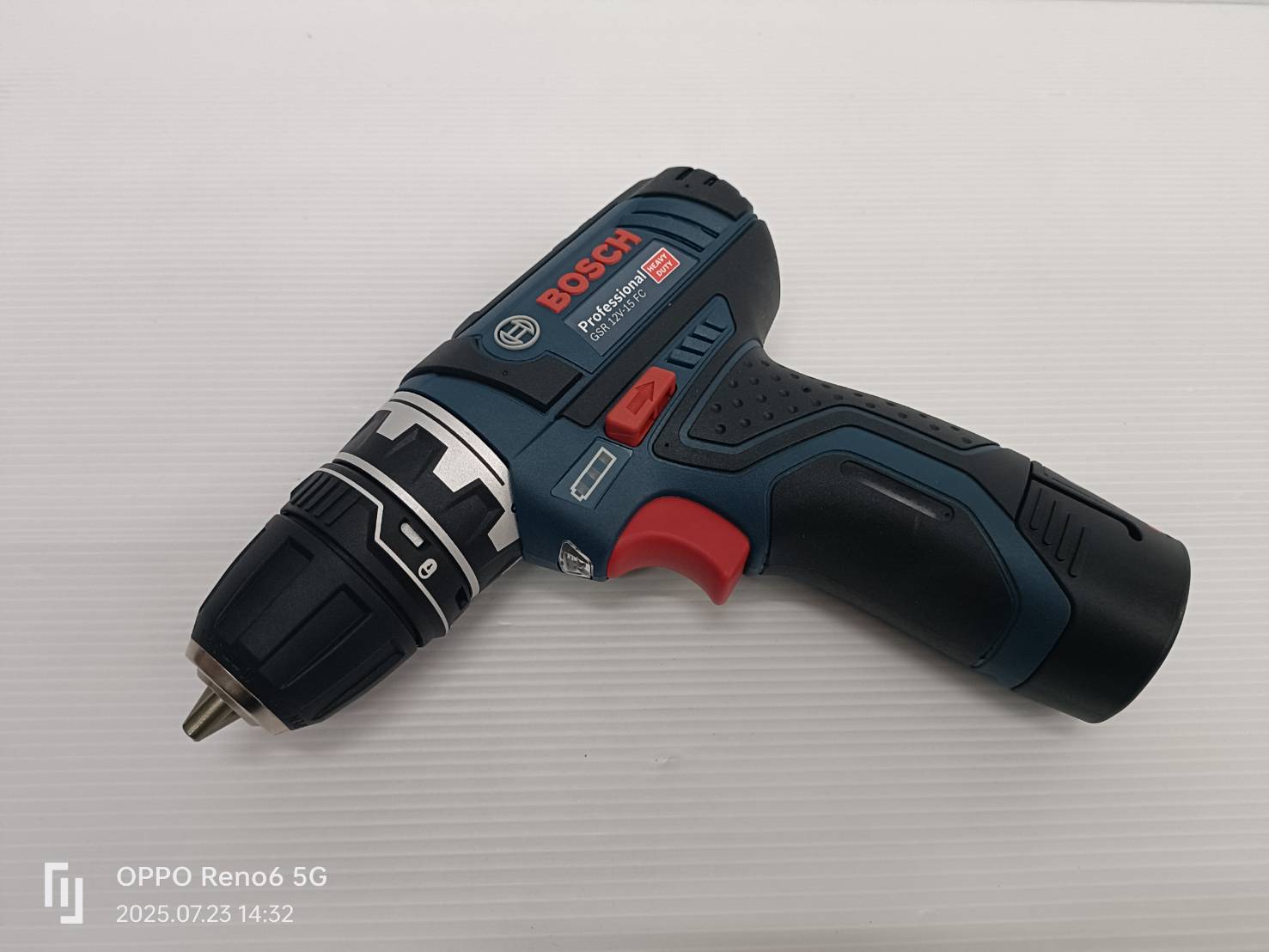 BOSCH GSR12V-15FC สว่าน/ไขควงไฟฟ้าไร้สาย