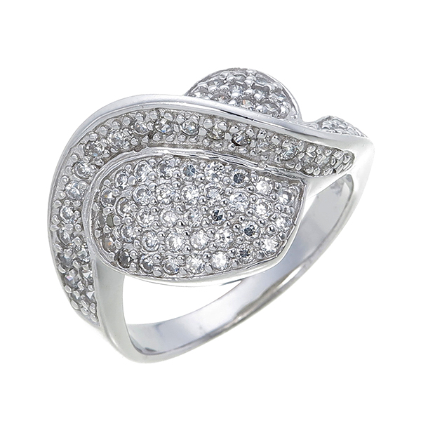 แหวนเพชร ประดับ เพชรCZ แหวนทรงหัวใจ ก้านแหวนบิดเล็กน้อย ฝังเพชรแวววาวและดูหรูหรา สวยระยิบระยับ เหมาะกับทุกไลฟ์สไตล์ของสาวๆทุกช่วงวัย