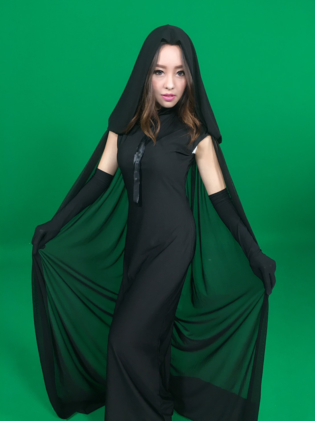 ชุดยมทูตหญิง