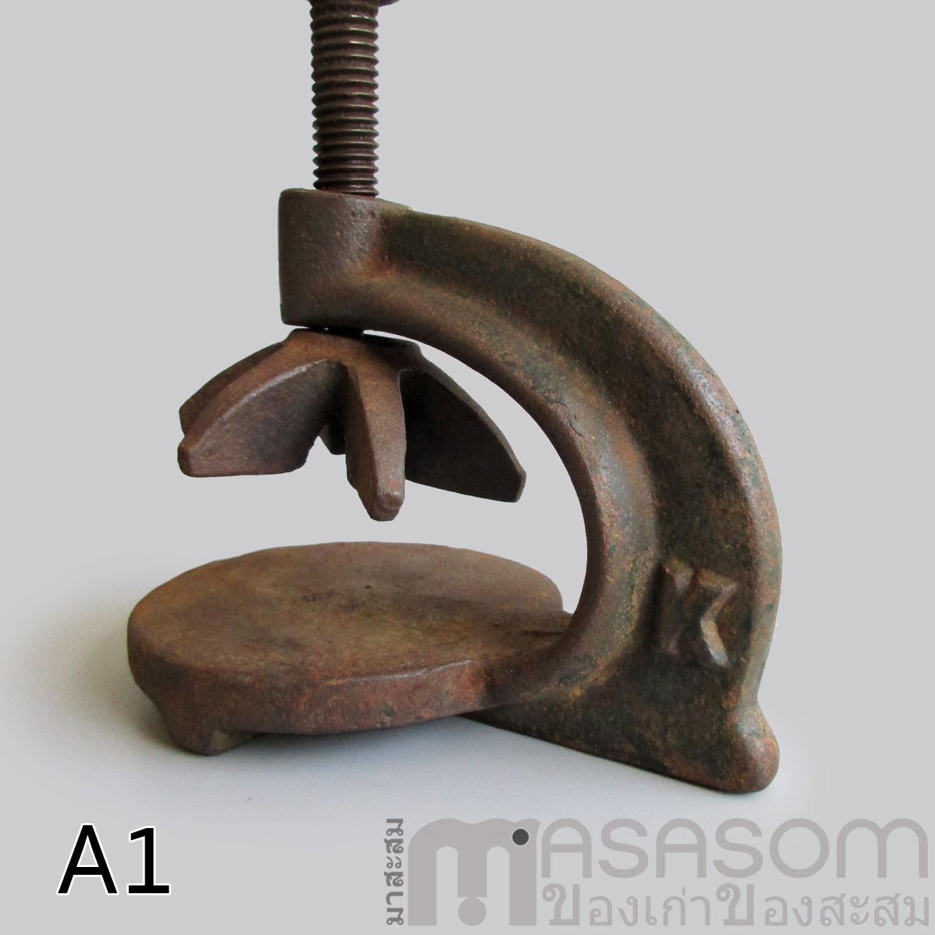 เหล็กปะยาง(ตัวหนีบขาไก่)