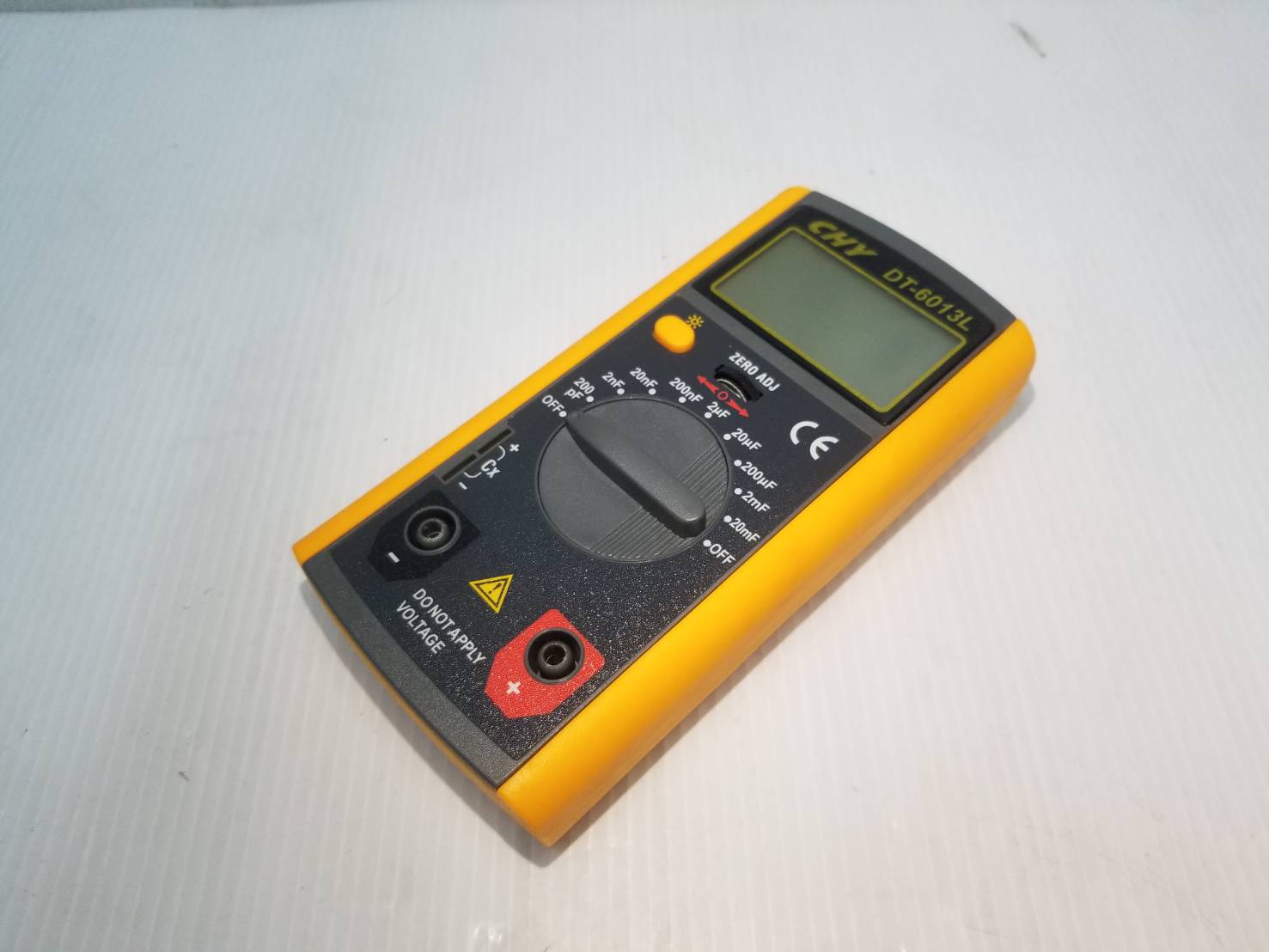 มิเตอร์สำหรับวัดคาร์ปาซิเตอร์ DT-6013L CHY
