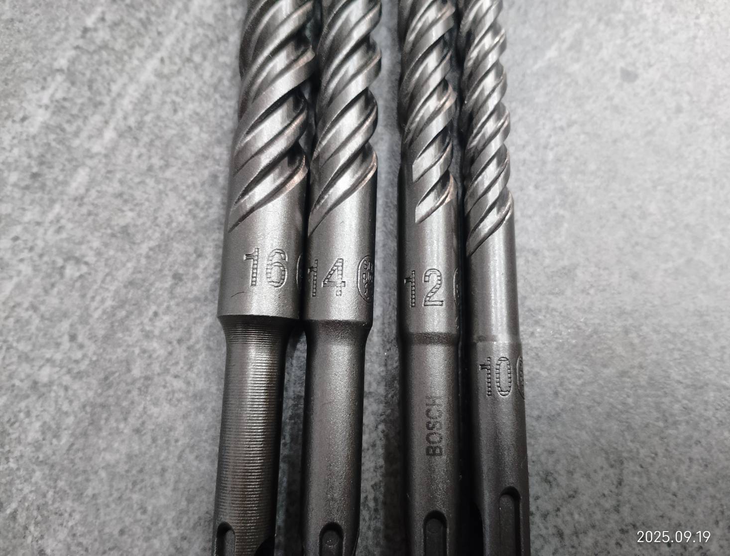 สว่านโรตารี่3ระบบ GBH4-32DFR BOSCH