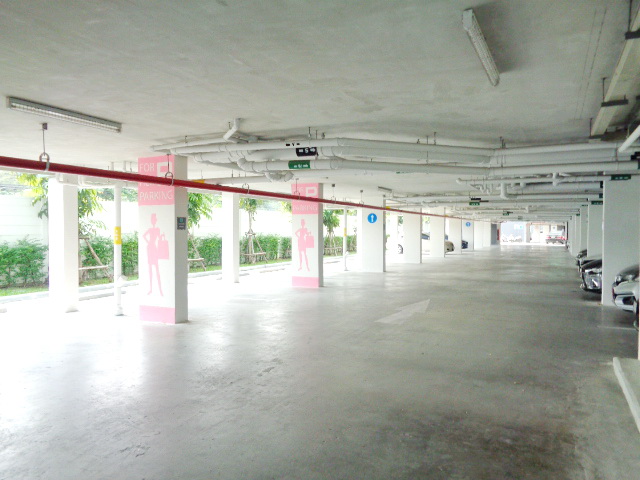 H974 ขายถูกกว่าโครงการ หรือให้เช่า คอนโด นิช ไอดี เสรีไทย – วงแหวน 29.86 ตร.ม. ชั้น6 ซอยเสรีไทย 81/2 เข้าซอยเพียง 40 เมตร โครงการใหม่พึ่งสร้างเสร็จ