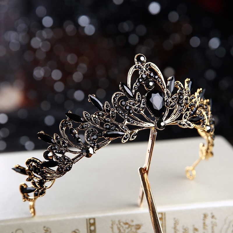 (พร้อมส่ง) มงกุฎสีดำ 310 งานสวย ปราณีต QCเพชรทุกเม็ด สินค้าพร้อมส่งจากไทย