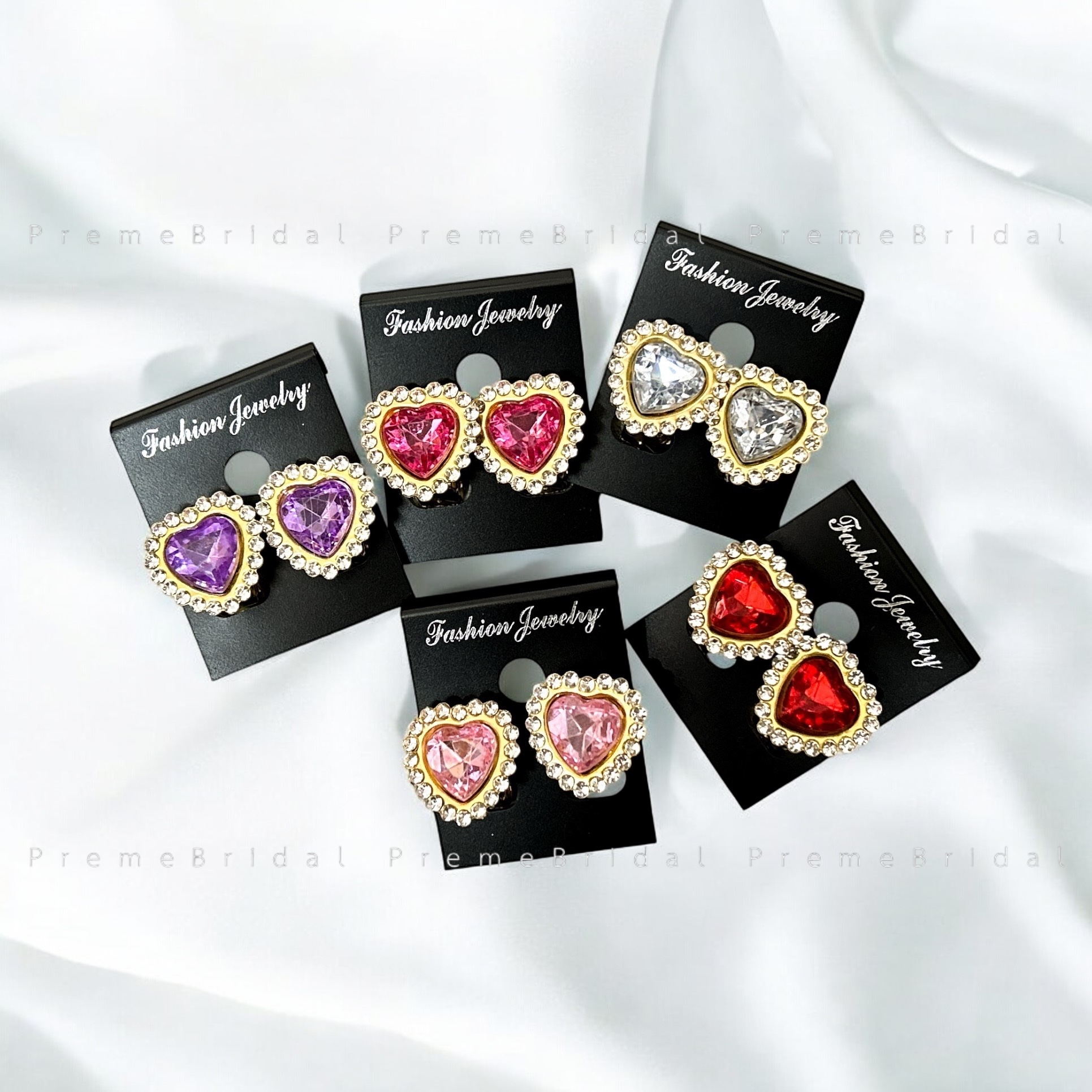 💎 Crystal Heart Glow | ต่างหูหนีบหัวใจคริสตัลสุดหรู 💖 ✨ ใส่แล้วสวยแพง หน้าพุ่งแบบไม่ต้องเจาะหู! คอลเลกชันยอดฮิต ที่ใครใส่ก็ดูมีออร่าทันที