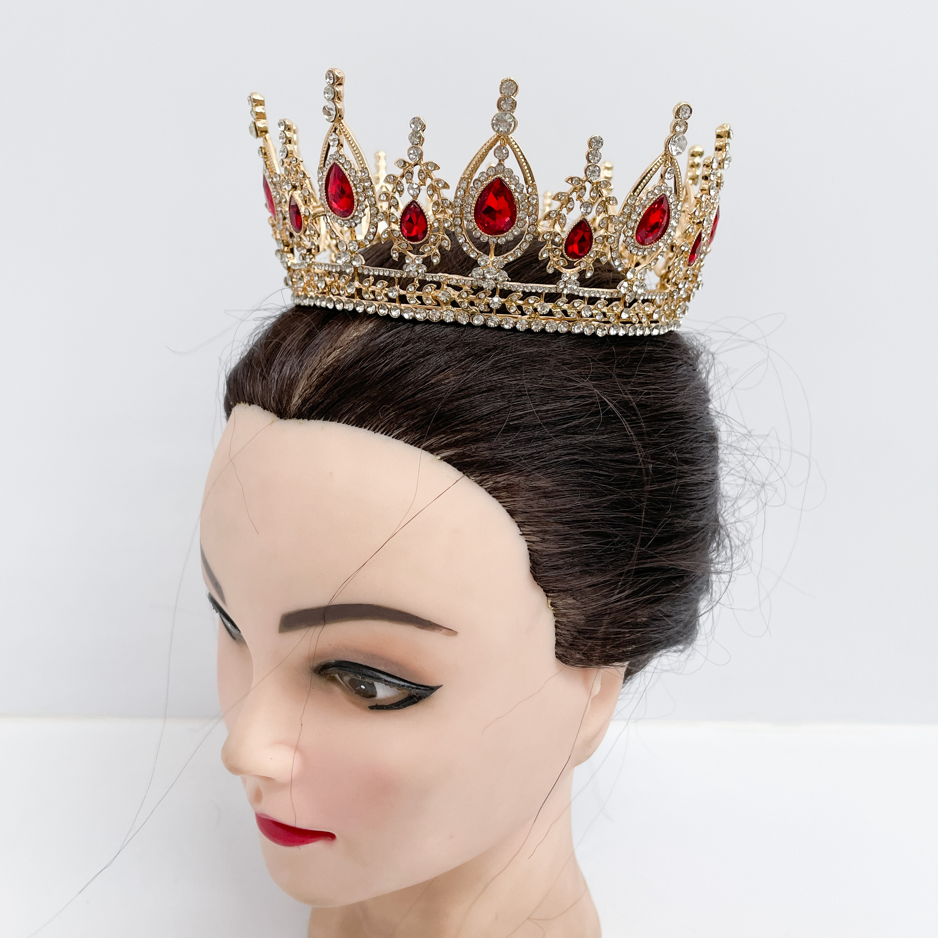 (พร้อมส่งจากไทย) มงกุฏ 097 สีแดง มงกุฎนางงาม มงกุฎเพชร มงกุฎประกวด สินค้าพร้อมส่ง ไม่ต้องรอนาน งานพรีเมี่ยม