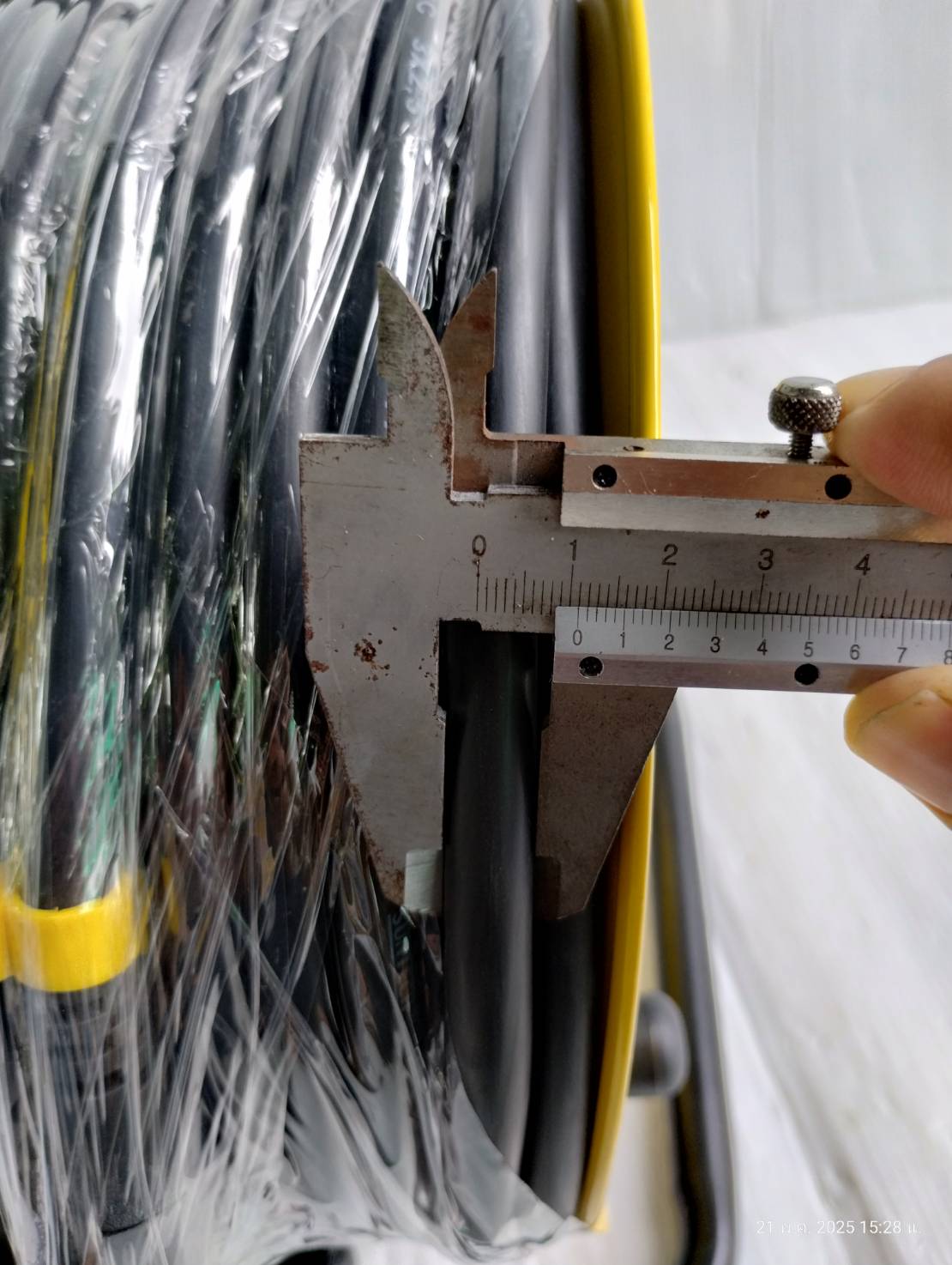 SUNTECH ล้อเก็บสายไฟ มอก. รุ่น BD2530 16A ขนาดสายไฟ 2.5 sq.mm ยาว 30 เมตร