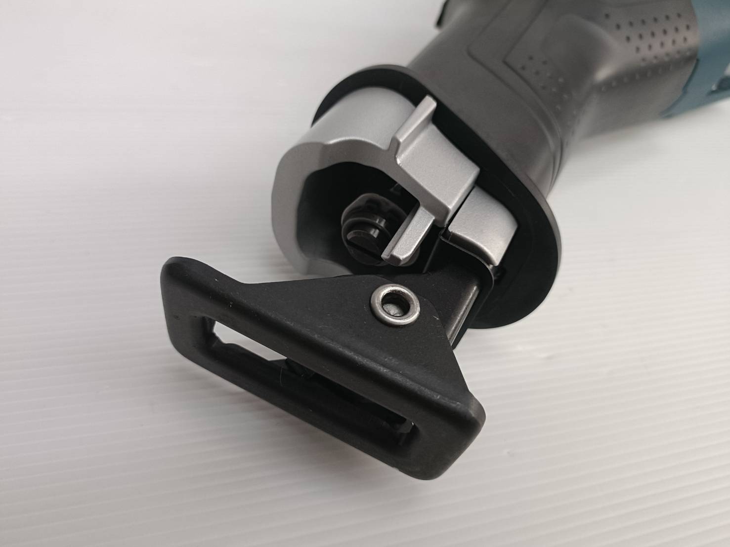 เชเบอร์ไร้สาย GSA18V-32 BOSCH SOLO