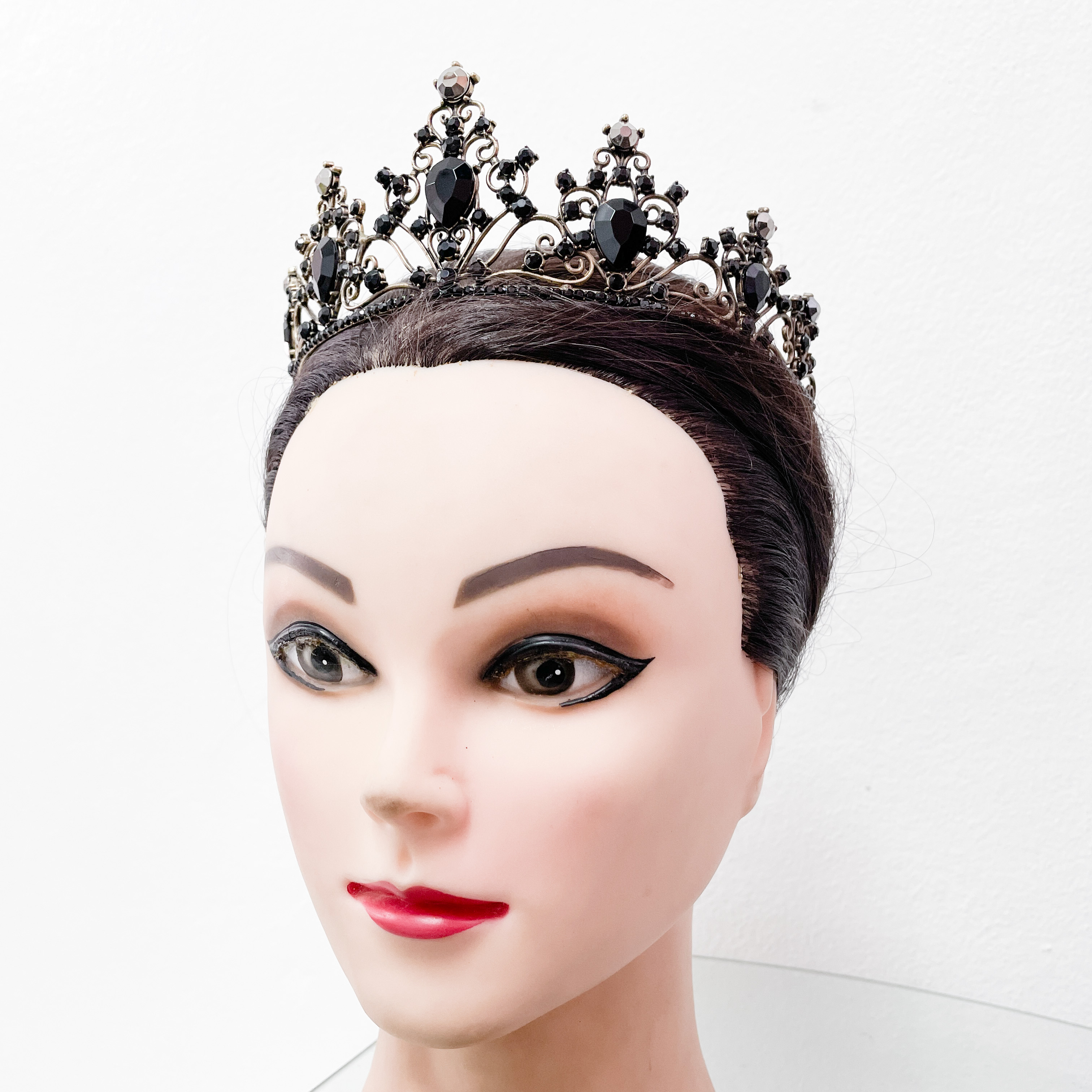 (พร้อมส่ง) มงกุฎสีดำ 319 มงกุฎนางงาม มงกุฎเจ้าหญิง งานสวย ปราณีต QCเพชรทุกเม็ด สินค้าพร้อมส่งจากไทย