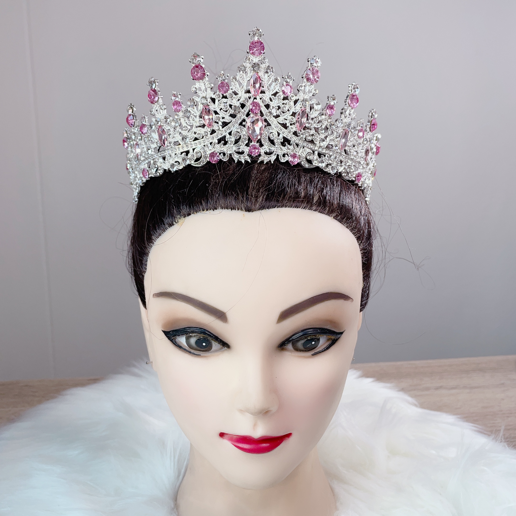 (พร้อมส่ง) เทียร่า 273 สีชมพู-เงิน มงกุฎนางงาม งานสวย ปราณีต QCเพชรทุกเม็ด ร้านคนไทย คุยง่าย ส่งเร็ว