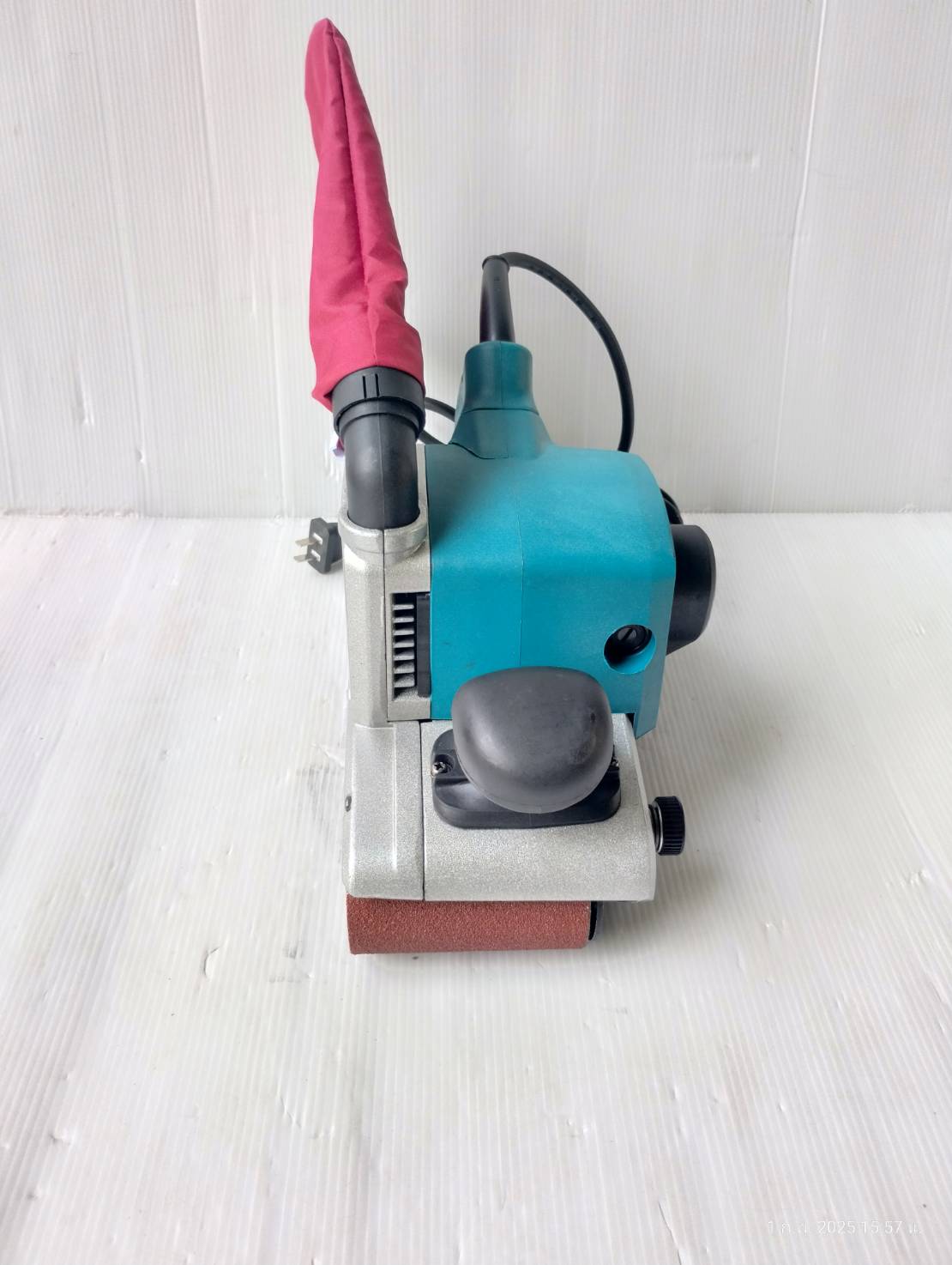 เครื่องขัดกระดาษทรายสายพาน BL-9403 BERALA