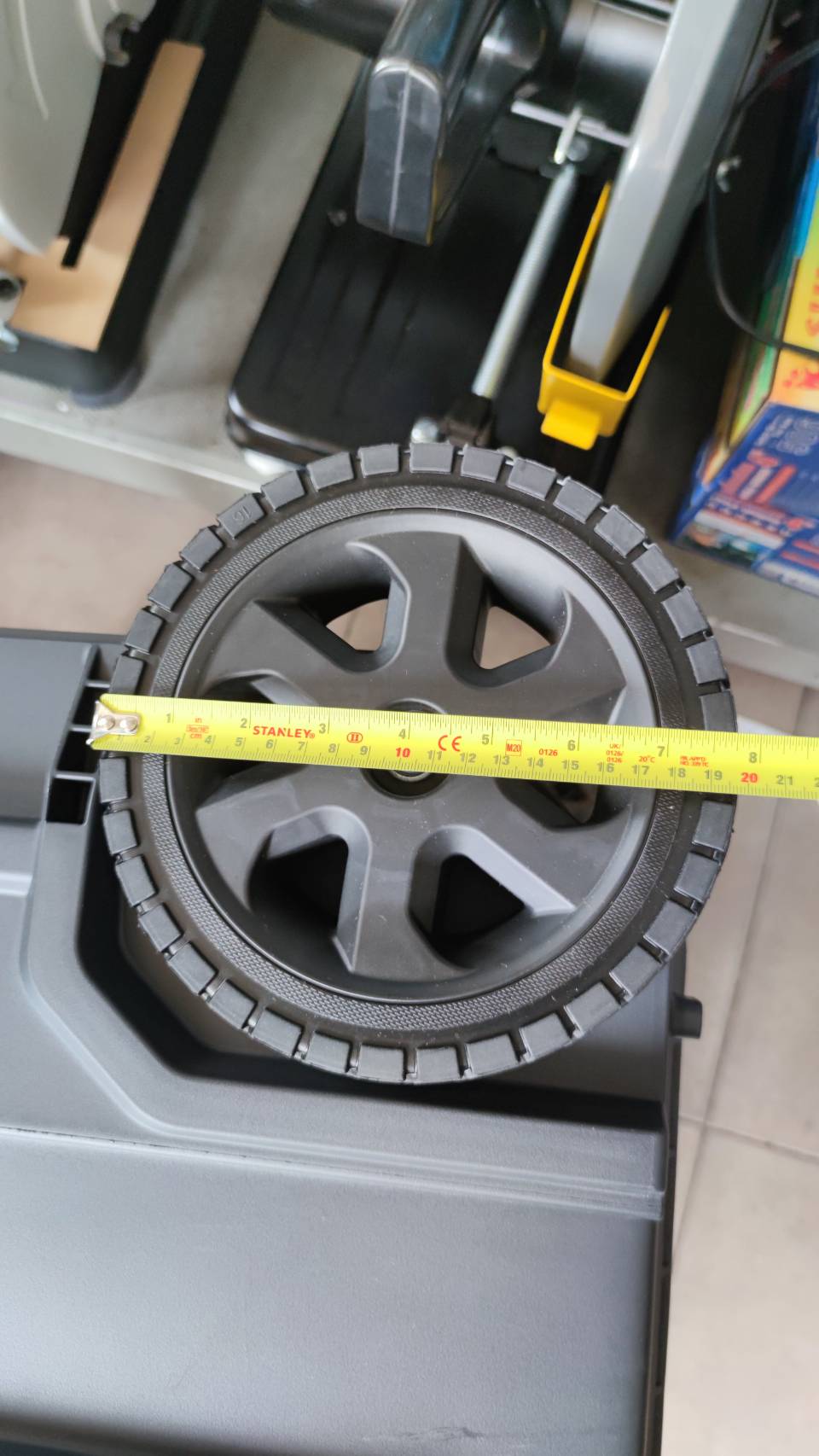 กล่องใส่เครื่องมือ+ถาด+มีล้อ DWST83295-1 DEWALT TOUGHSYSTEM2.0