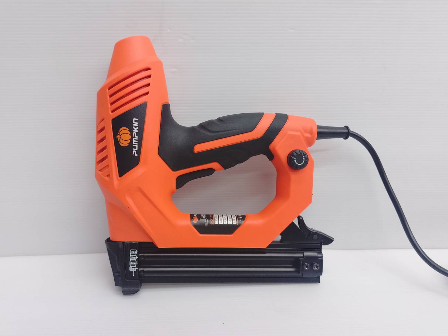 ปืนยิงตะปูไฟฟ้า J-NF320 PUMPKIN