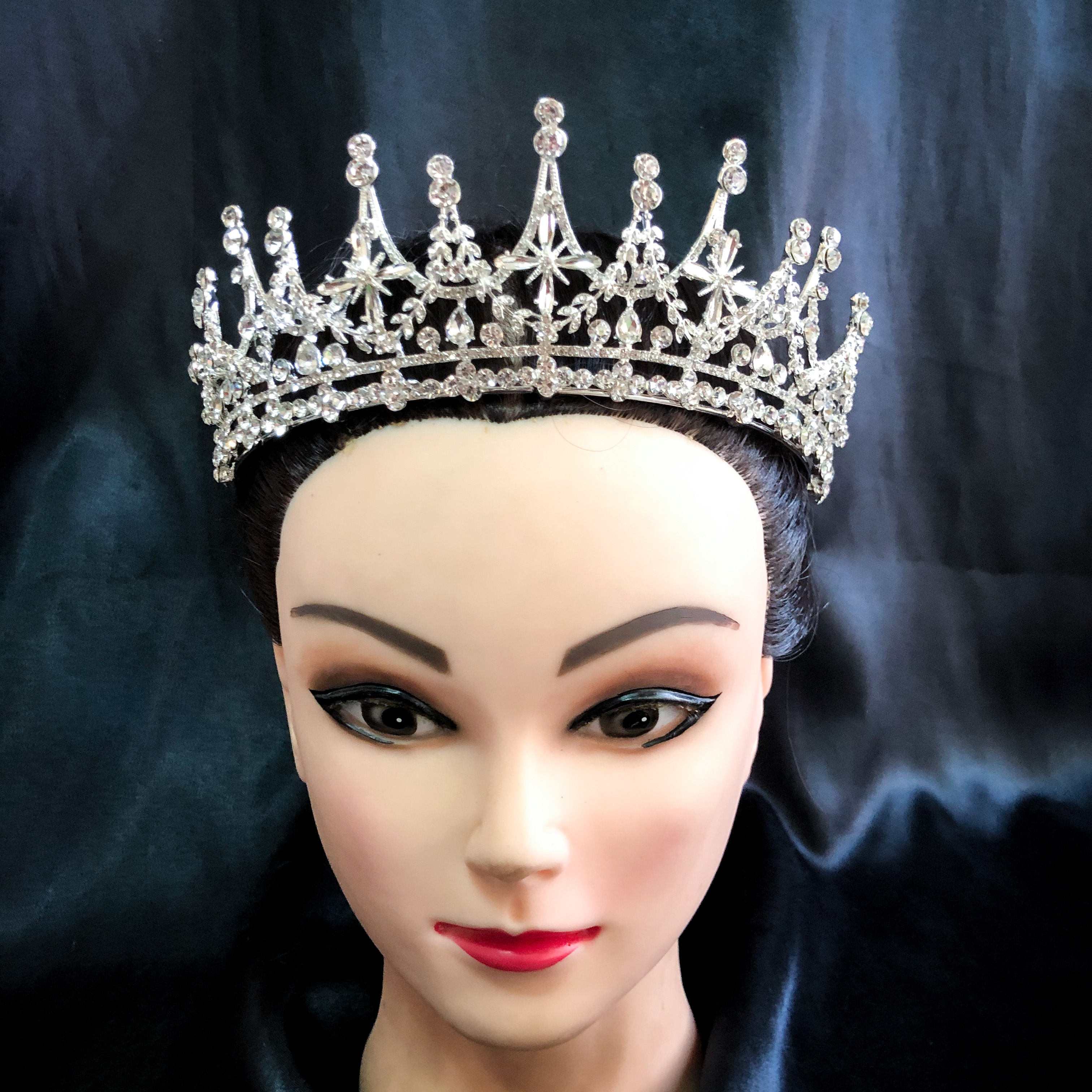 (พร้อมส่ง) เทียร่า 295 สีเงิน มงกุฎนางงาม มงกุฎเจ้าหญิง งานสวย ปราณีต QCเพชรทุกเม็ด สินค้าพร้อมส่งจากไทย