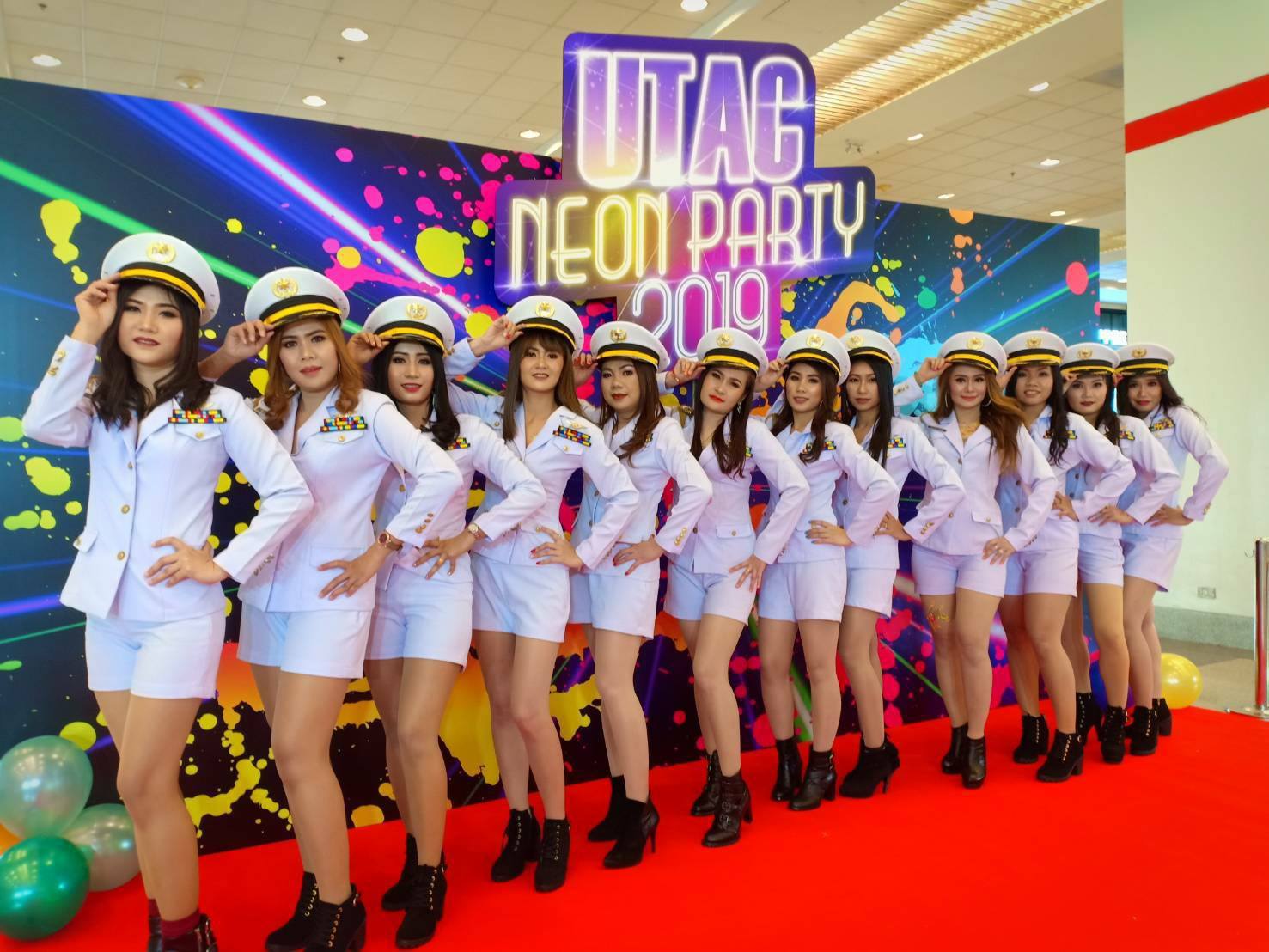 ชุดทหารเรือเกิลร์เจนเนเรชั่น / ชุดทหารเรือ / ชุดกะลาสีเรือ / ชุดนักร้องเกาหลี /ุ ชุดอาชีพ / ชุดอาชีพในฝัน