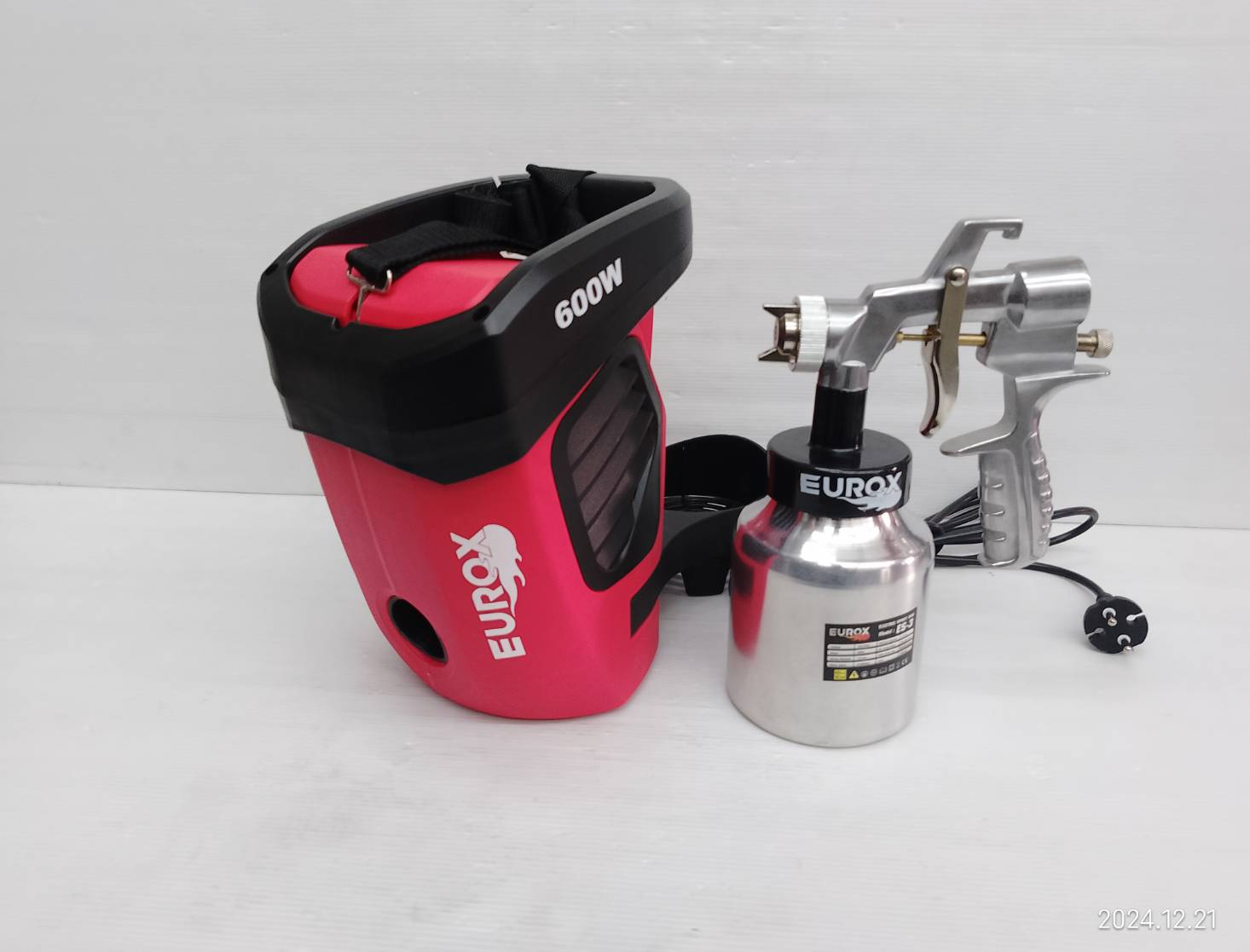 EUROX กาพ่นสีไฟฟ้า 600W รุ่น ES-3
