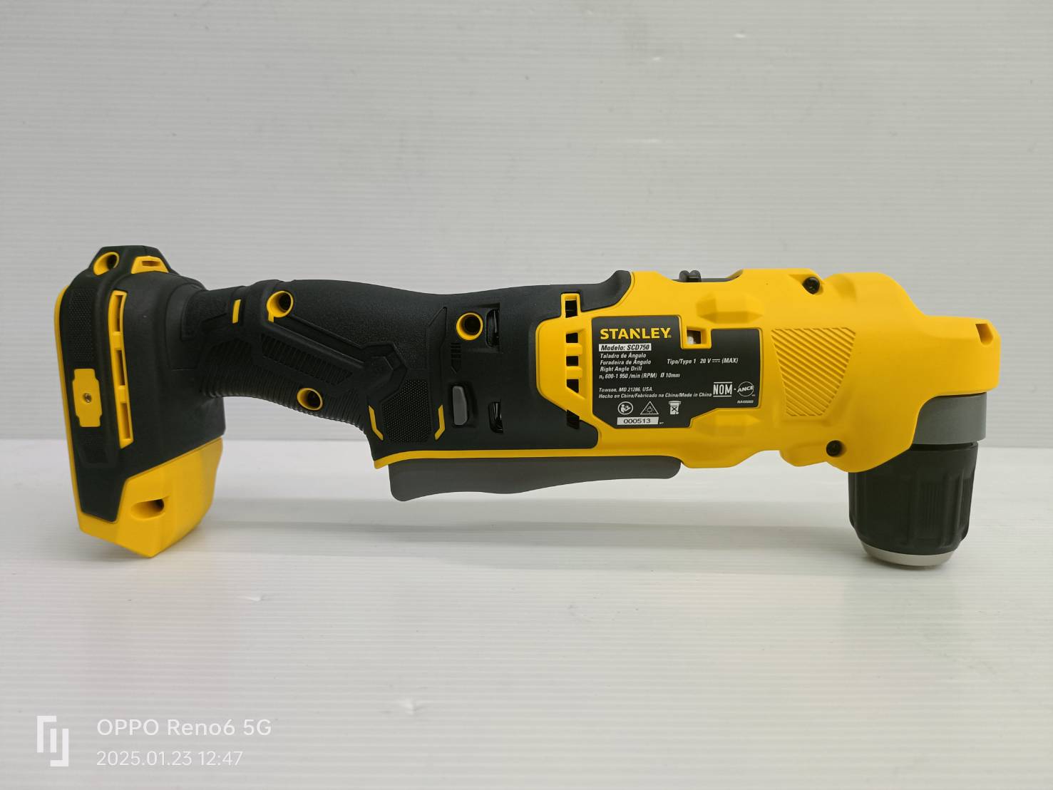 STANLEY รุ่น SCD750B สว่านมุมฉาก 20V Max (เฉพาะตัวเครื่อง)