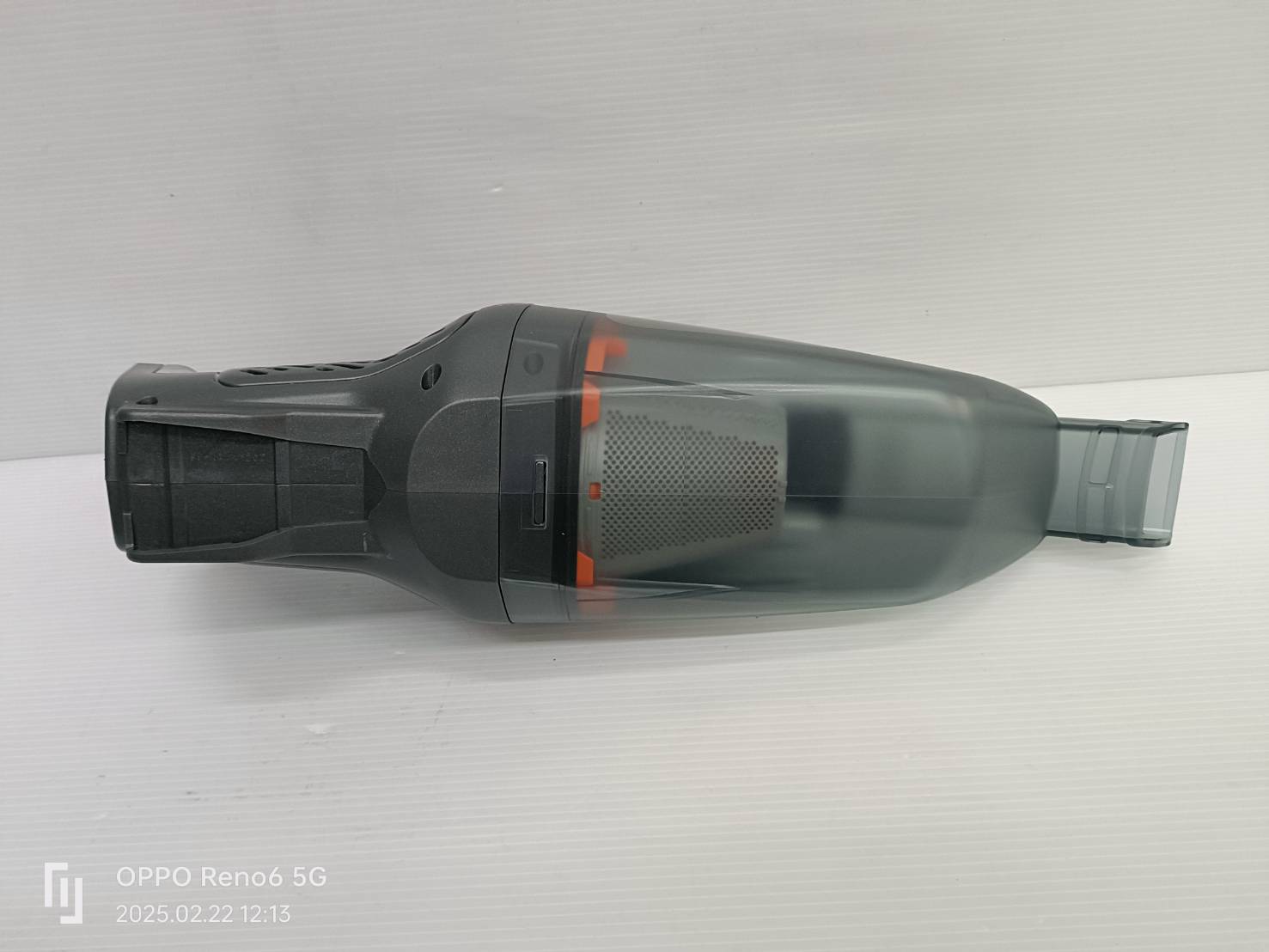 เครื่องดูดฝุ่นมือถือไร้สาย 20V BCHV001D1E-B1 BLACK&DECKER