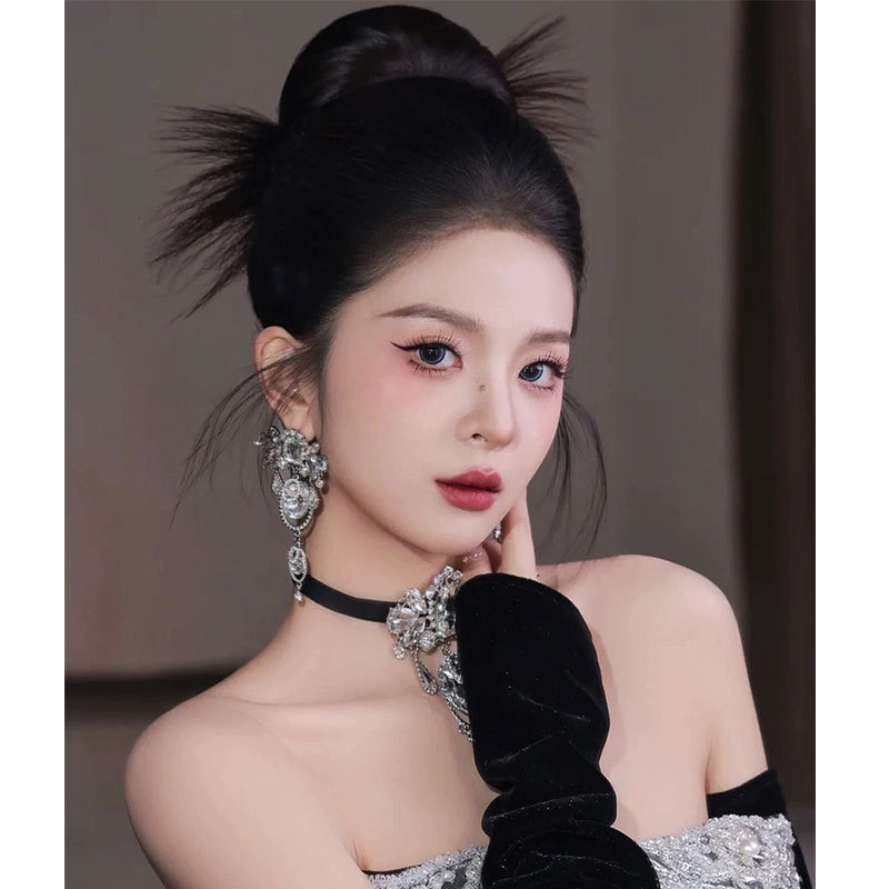 (พร้อมส่ง) สร้อยคอเพชร+ต่างหูแบบเข็ม 016 สไตล์วินเทจ ใส่ออกงาน สวยหรูดูแพง เพชรเม็ดใหญ่มาก