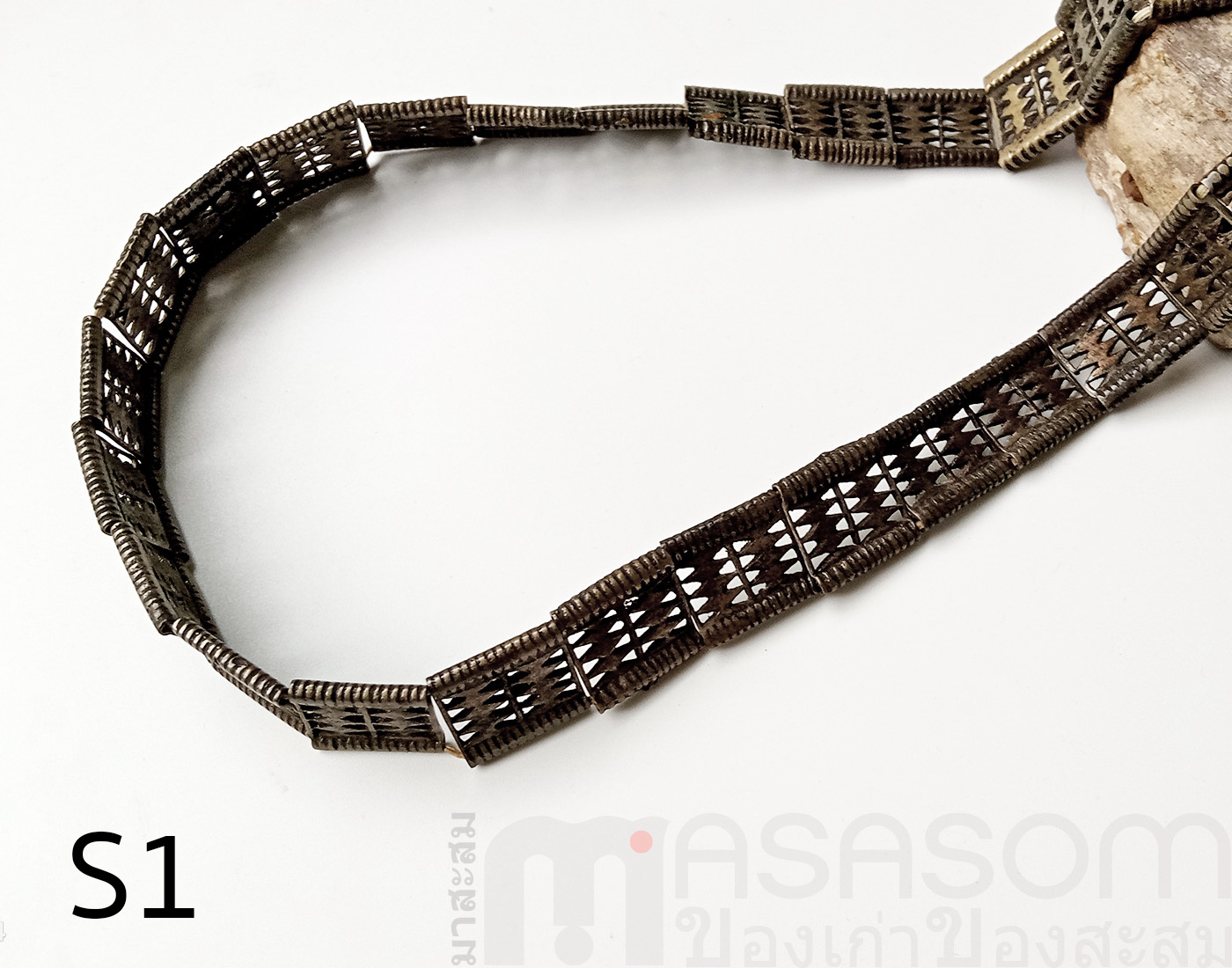 เข็มขัดโลหะชาวเขา