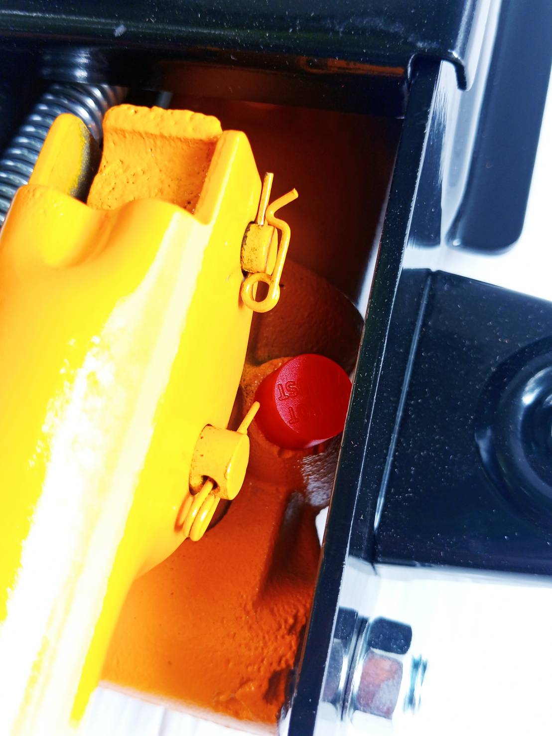 OSUKA แม่แรง 2.5T พร้อมขาตั้ง 3T รุ่น OSFJ-2.5T-3T