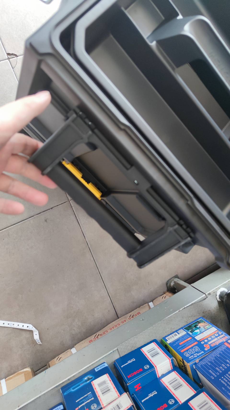 กล่องใส่เครื่องมือ+ถาด DWST83294-1 DEWALT TOUGHSYSTEM2.0