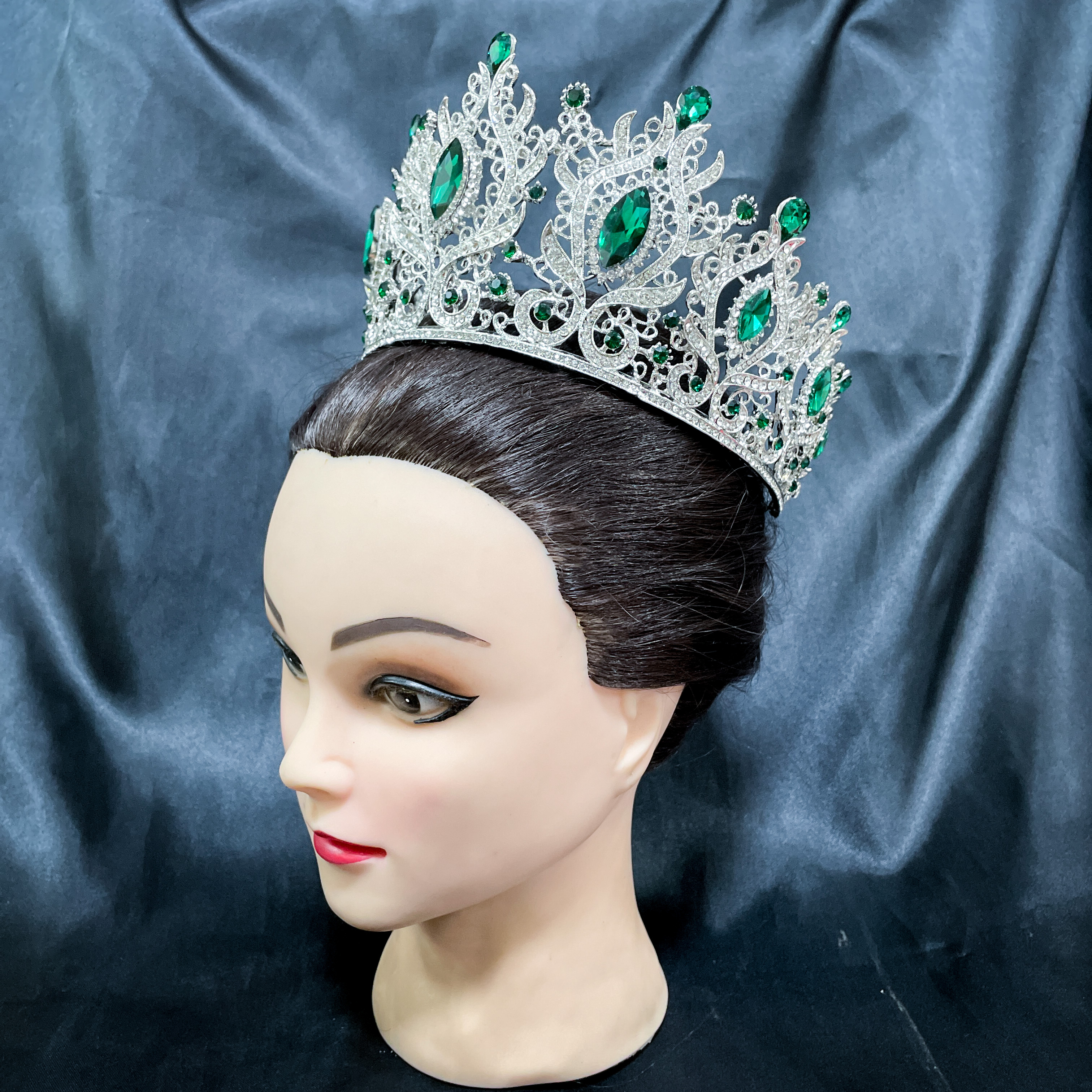 (พร้อมส่งจากไทย) มงกุฏ 096 สีเขียว มงกุฎนางงาม มงกุฎเพชร มงกุฎประกวด สินค้าพร้อมส่ง ไม่ต้องรอนาน งานพรีเมี่ยม