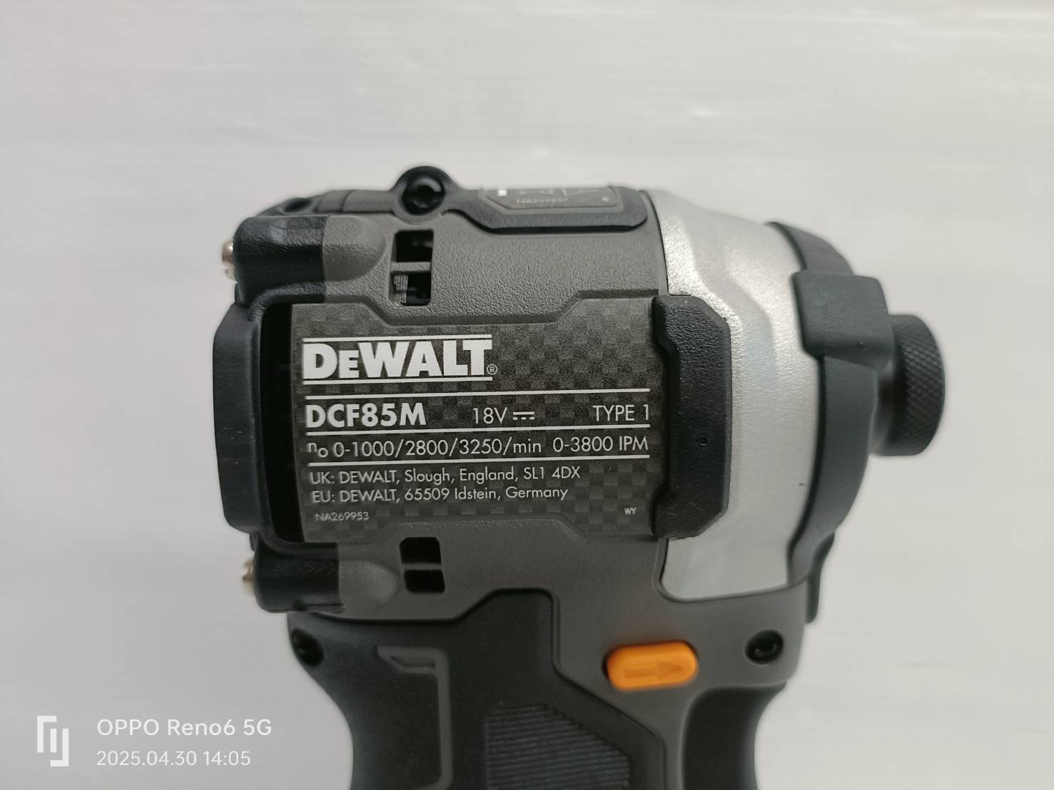 ไขควงกระแทก18V DCF85MM1T-QW DEWALT McLaren