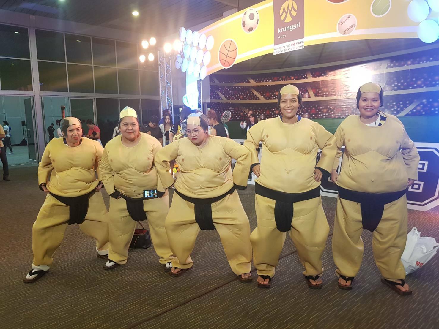 ชุดซูโม่ + วิก