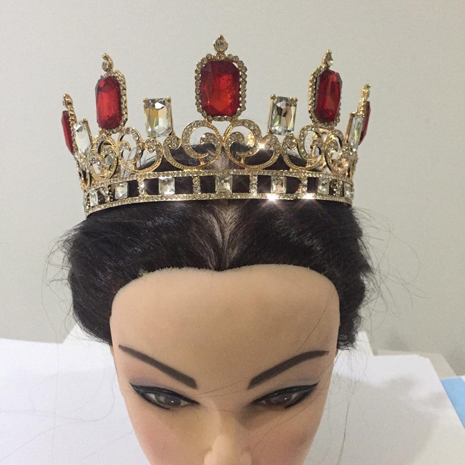 (พร้อมส่ง) มงกุฏผู้ชาย 040 สีแดง มงกุฎผู้ชาย มงกุฎเจ้าชาย งานสวย ปราณีต QCเพชรทุกเม็ด