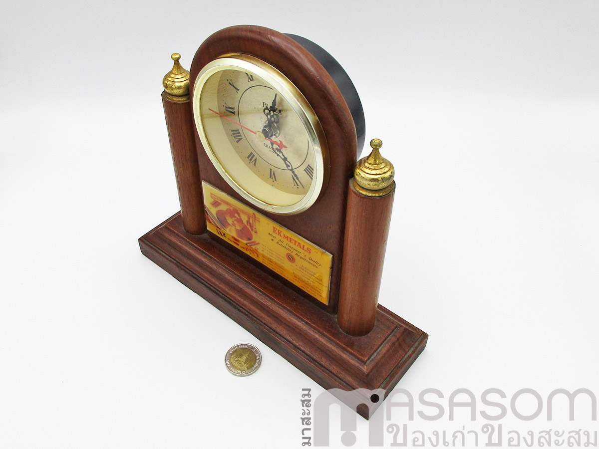 นาฬิกาตั้งโต๊ะไม้สัก