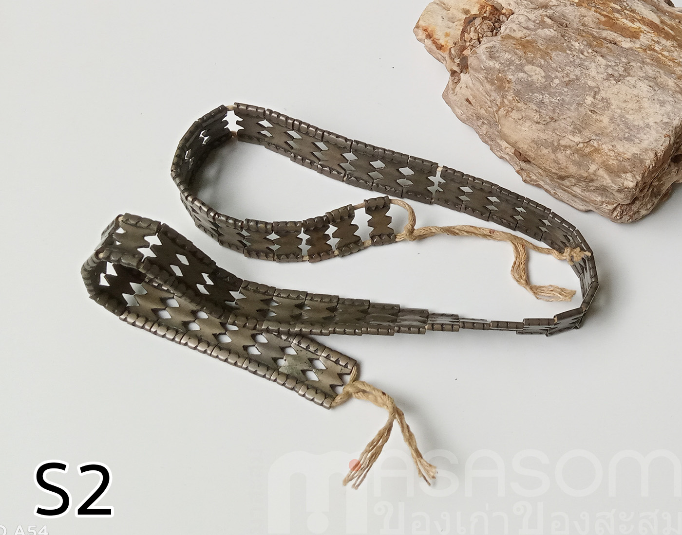 เข็มขัดโลหะชาวเขา