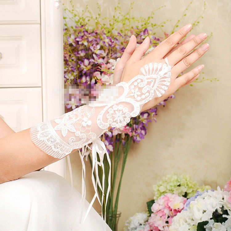 (พร้อมส่ง) ถุงมือ 016