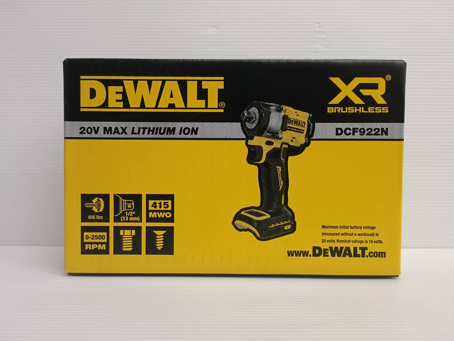 DEWALT บล็อกกระแทกไร้สาย 4 หุน 20V DCF922N-B1