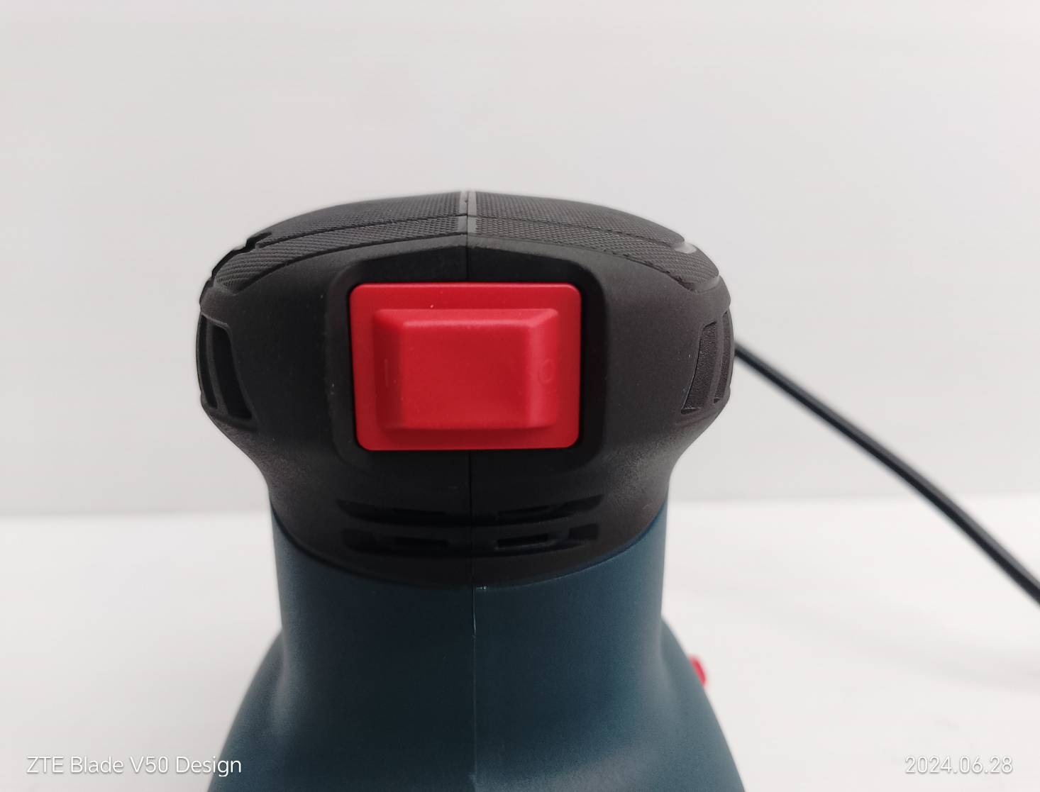 ขัดกระดาษทราย GSS140A BOSCH มีถุงเก็บฝุ่น
