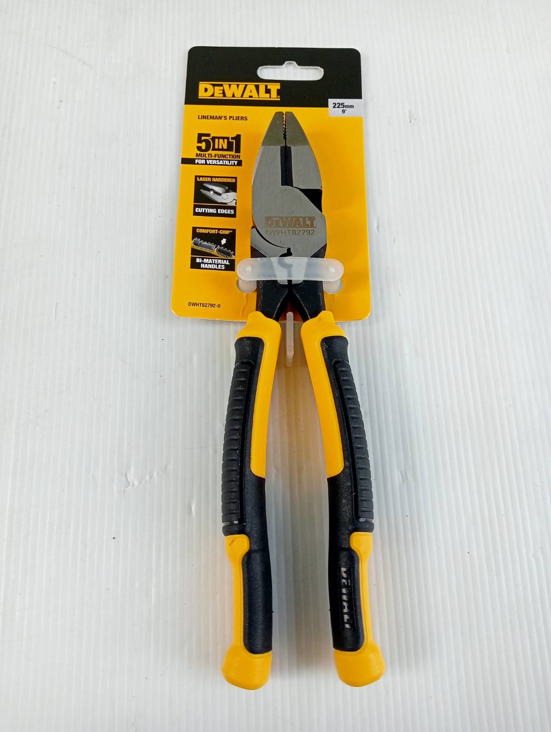 DEWALT คีมปากตรง9.5" Multi-Use DWHT82792-0